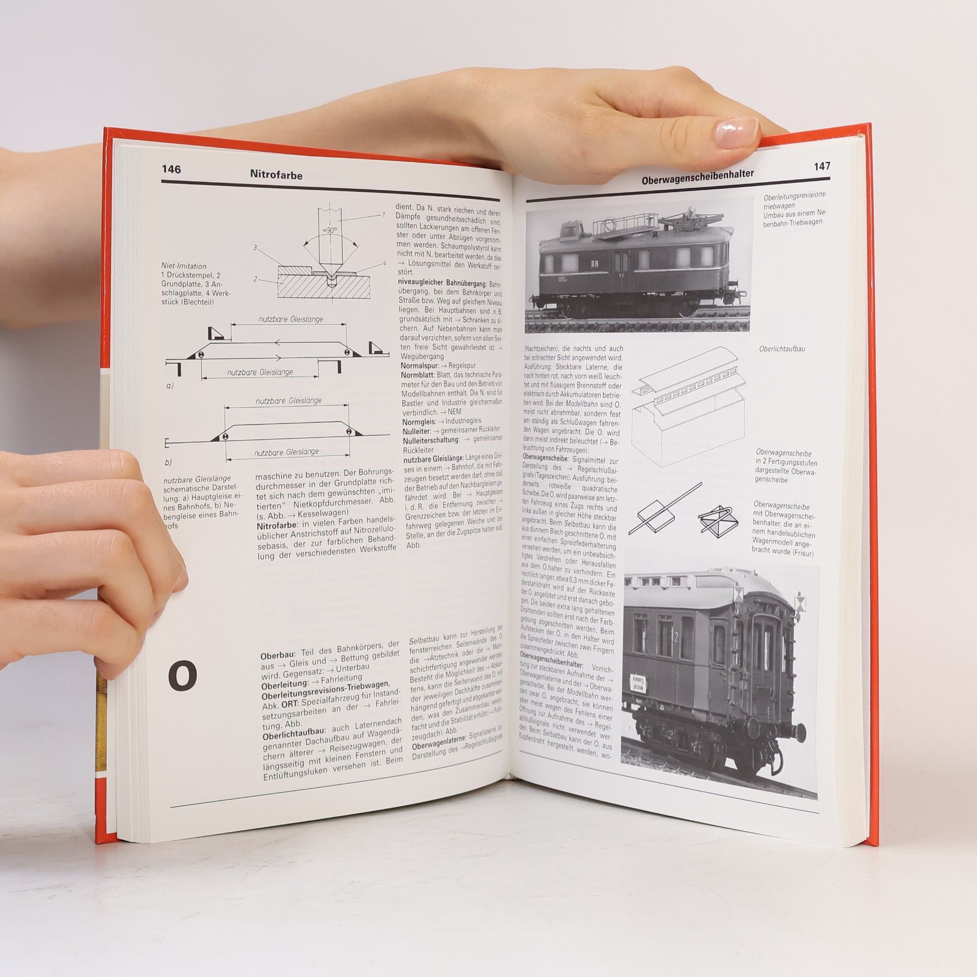 Manfred Hoße Lexikon der Modelleisenbahn