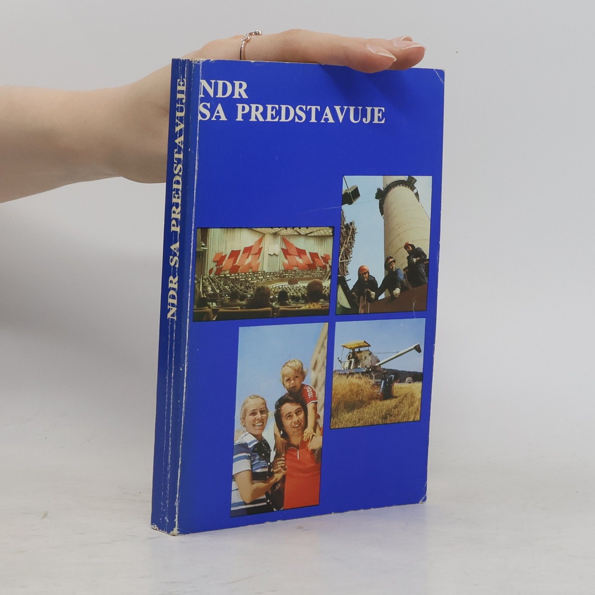 Kolektiv autorů NDR sa predstavuje
