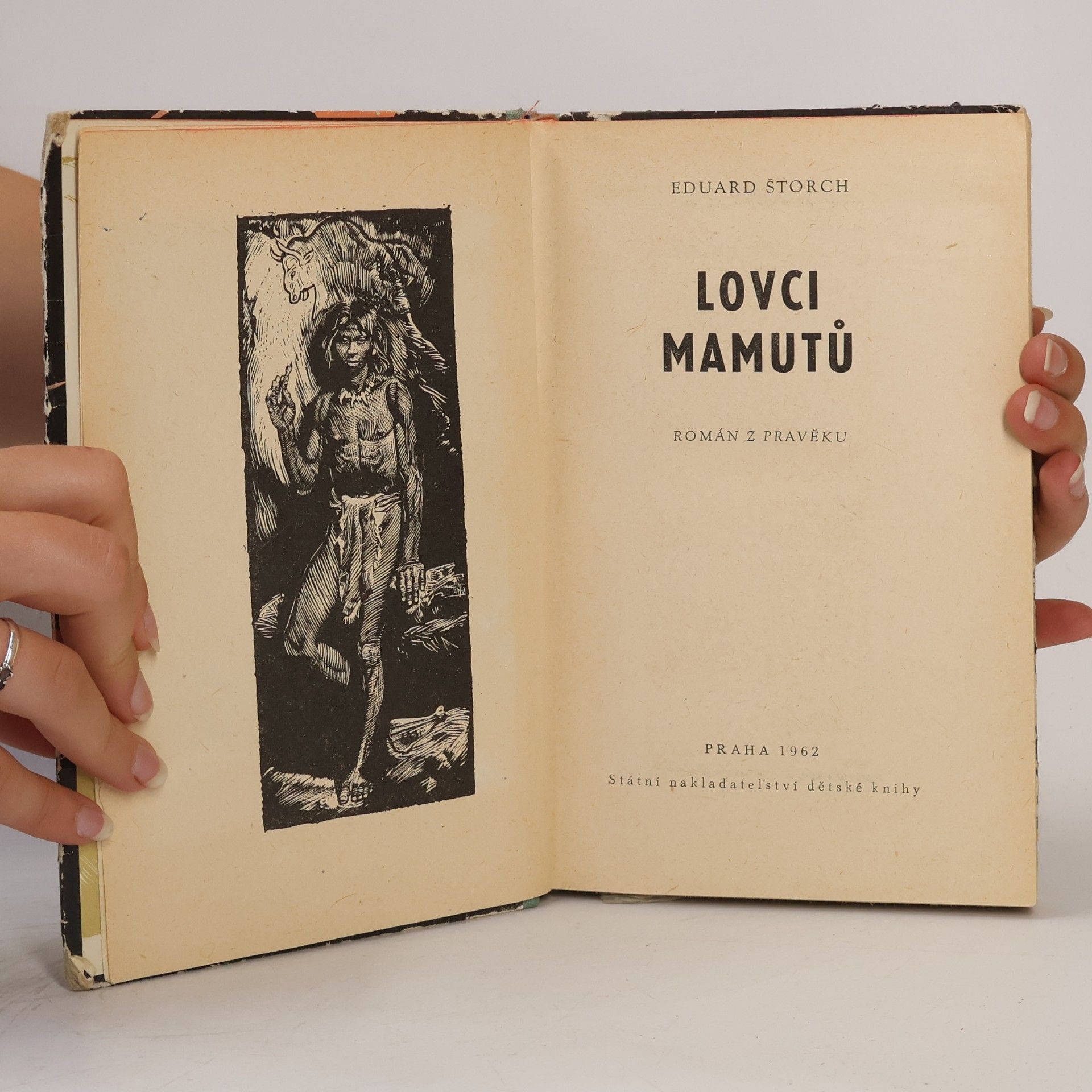 Eduard Štorch Lovci mamutů