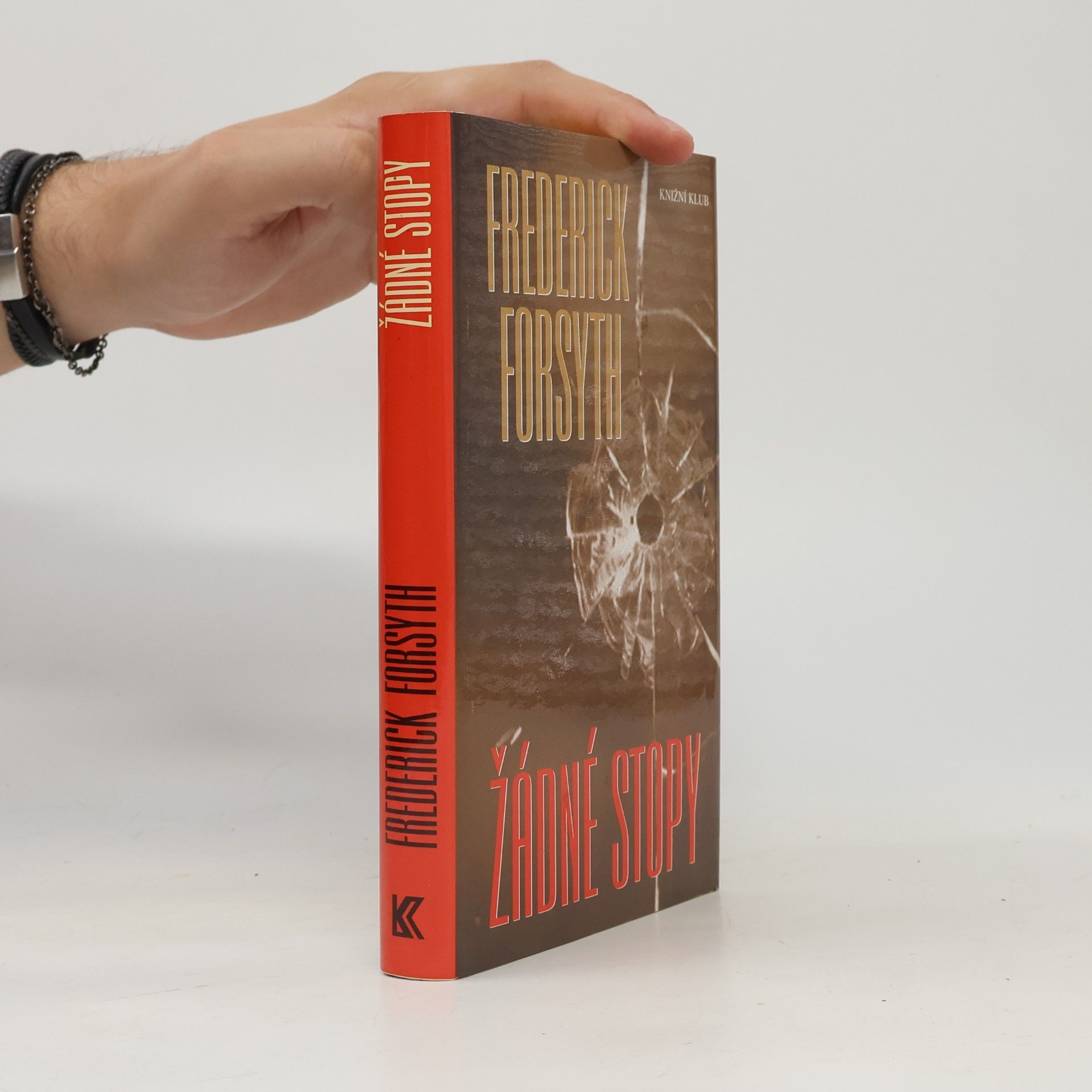 Frederick Forsyth Žádné stopy