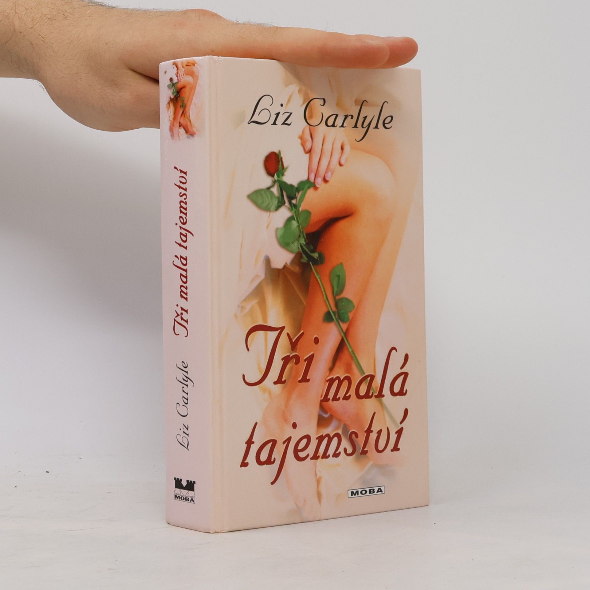 Liz Carlyle Tři malá tajemství