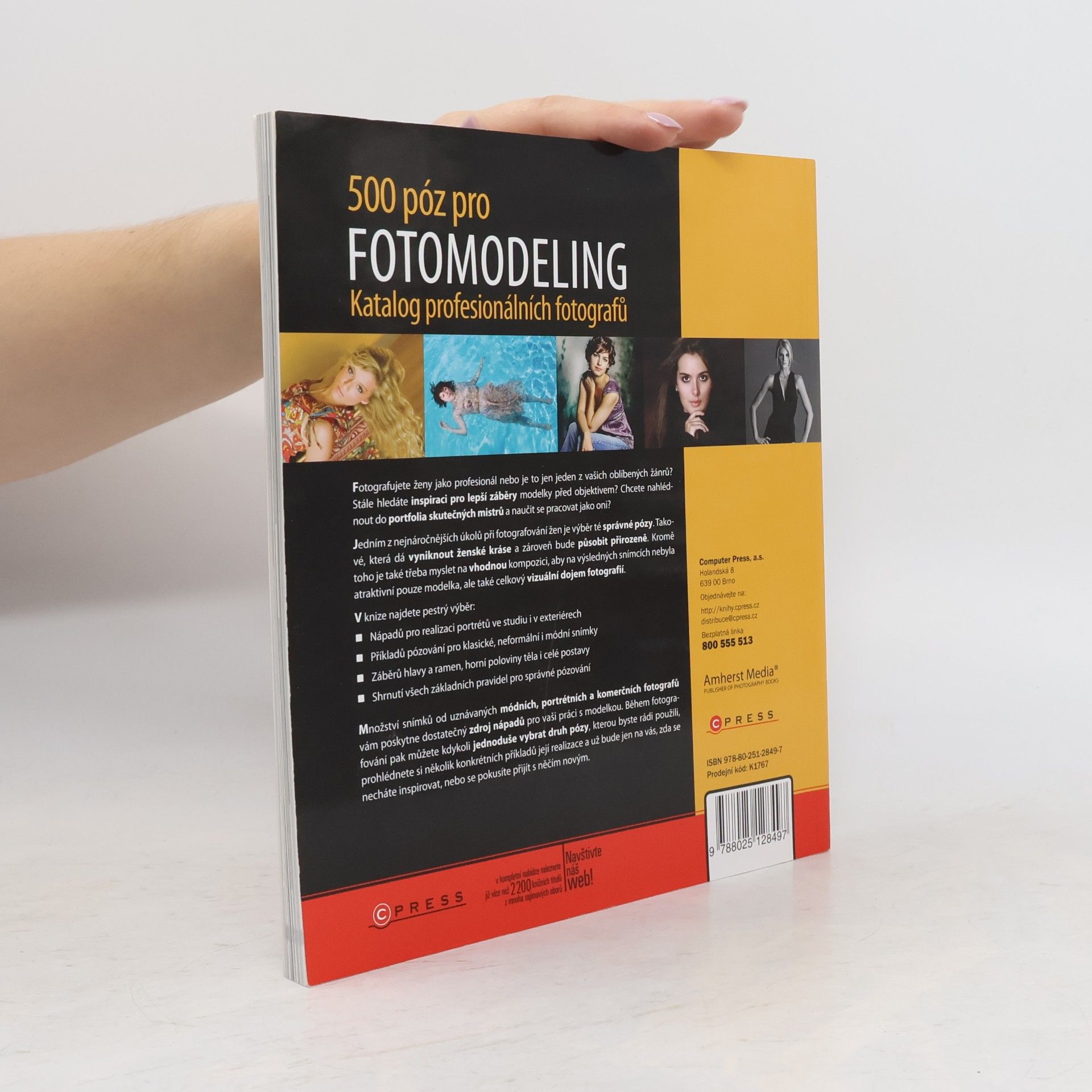 Michelle Perkins 500 póz pro fotomodeling: Obrazová kolekce profesionálních fotografů