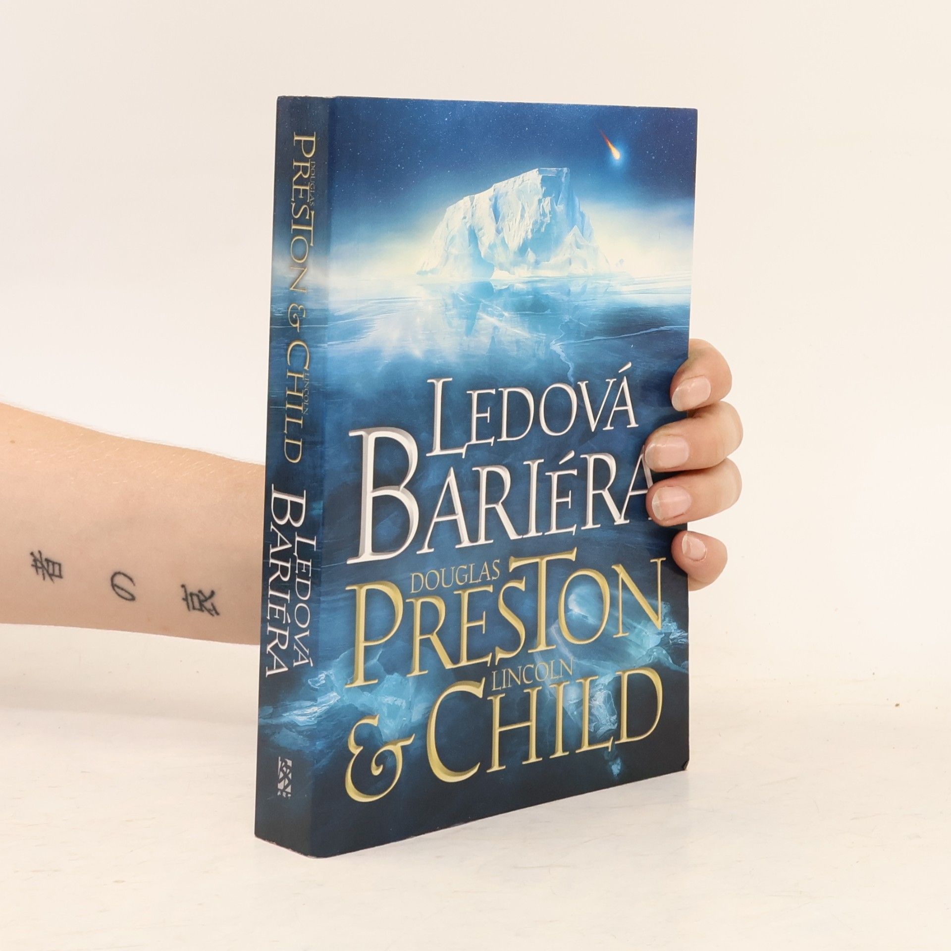 Lincoln Child Ledová bariéra