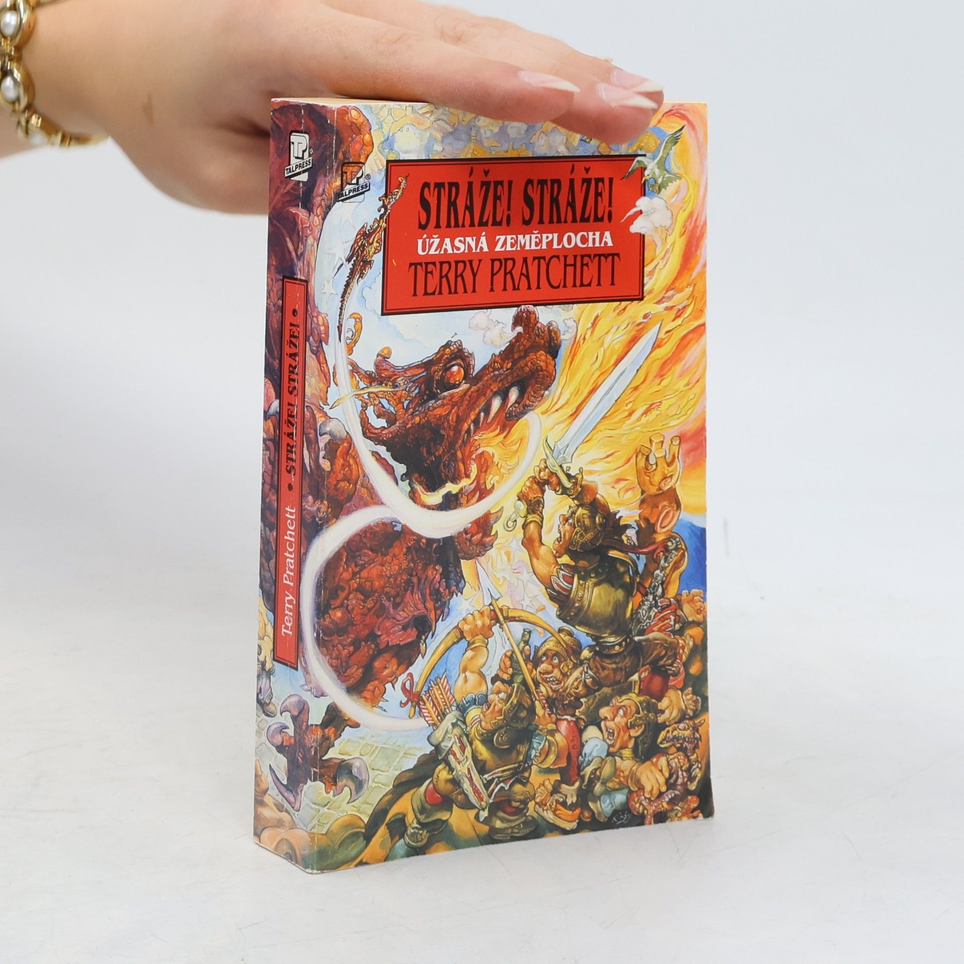 Terry Pratchett Stráže! Stráže!
