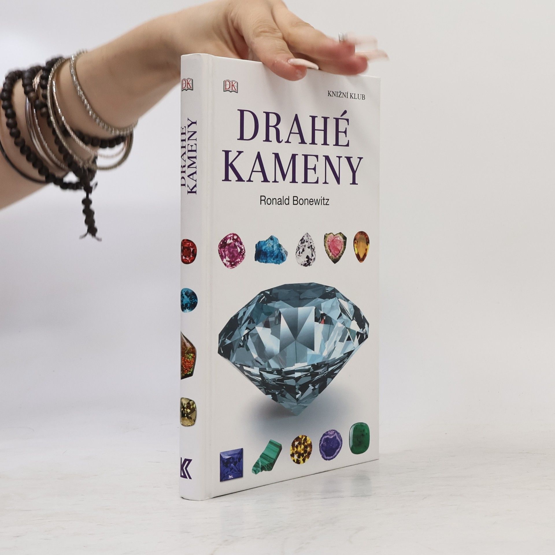 Ronald Bonewitz Drahé kameny