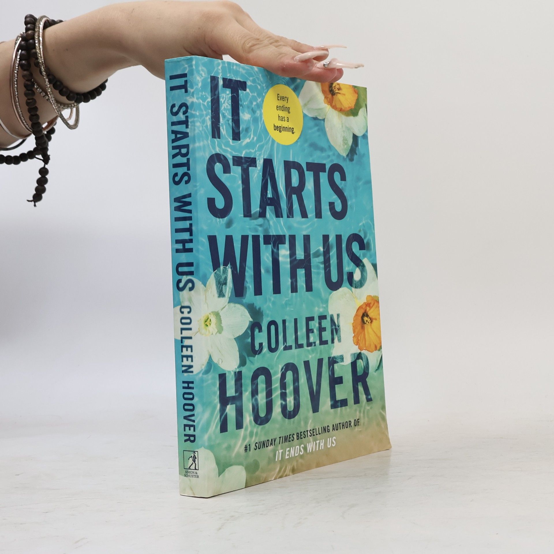 Colleen Hoover It Starts With Us