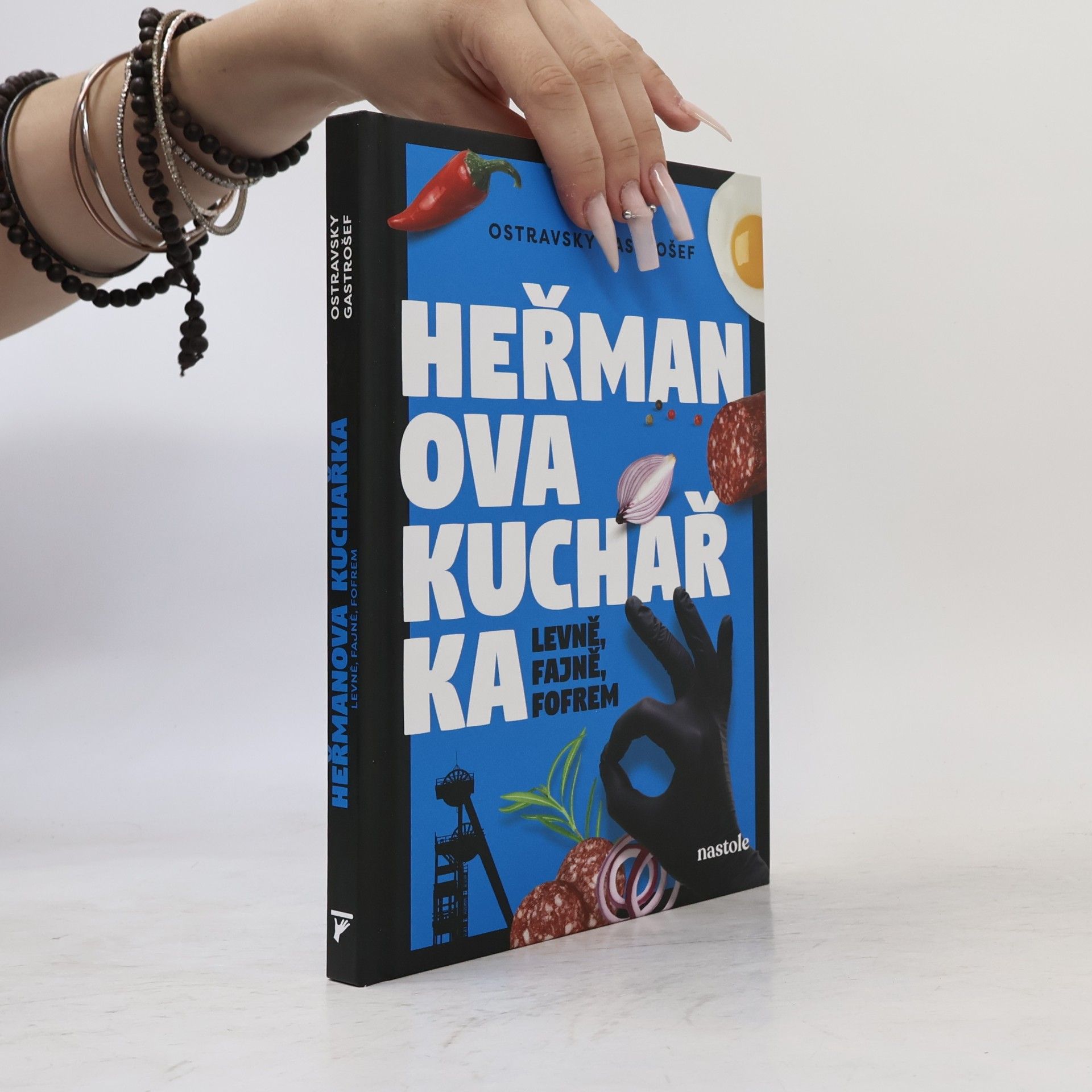 Heřmanova kuchařka - levně, fajně, fofrem