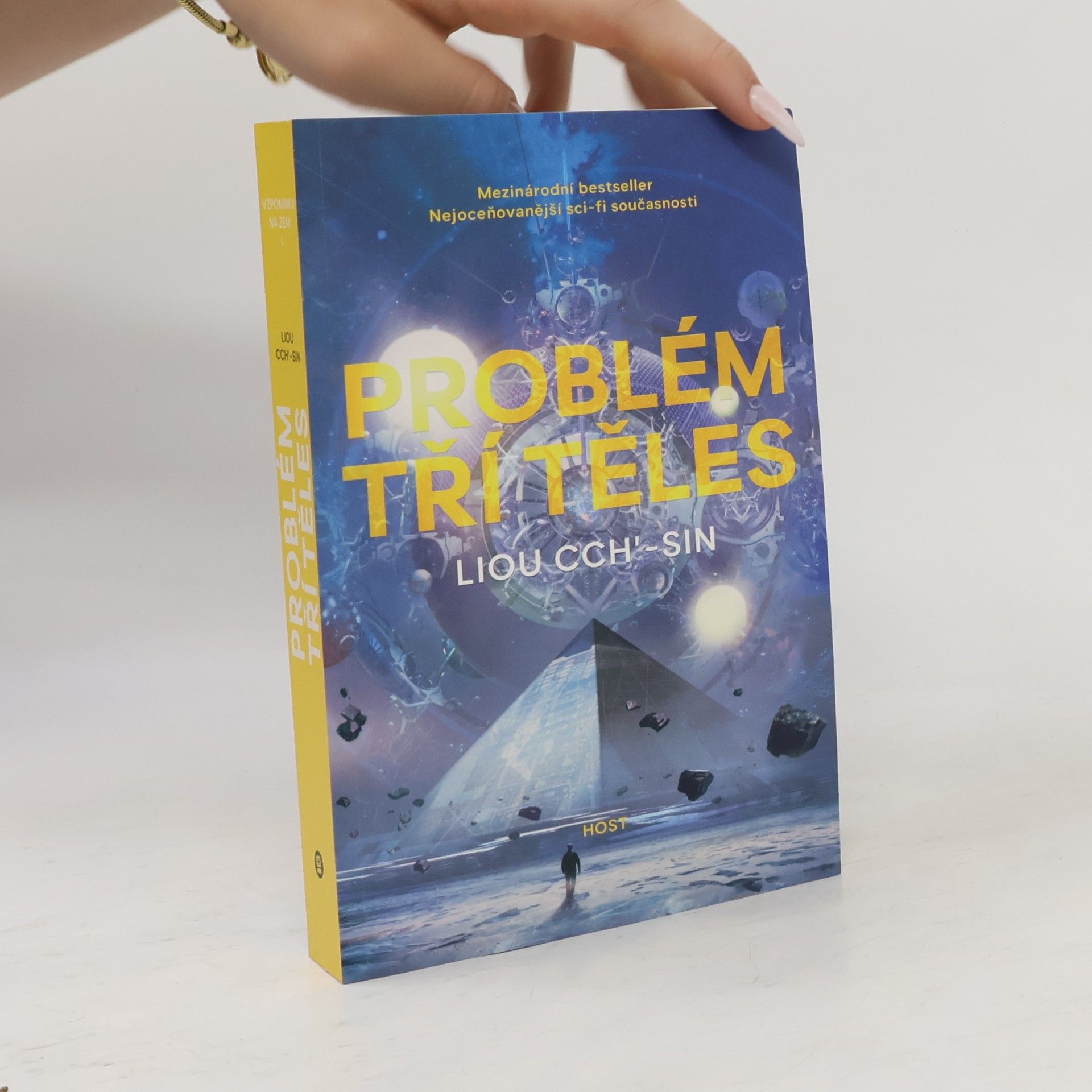 Cixin Liu Problém tří těles