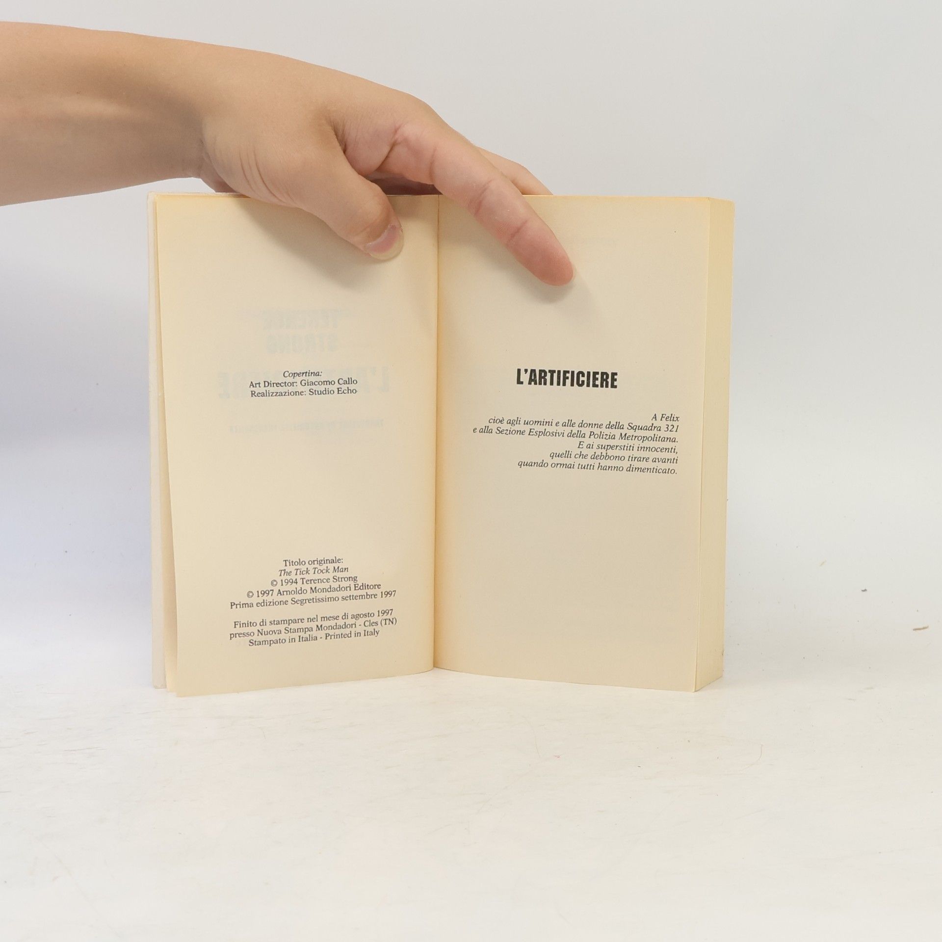 Terence Strong L'artificiere