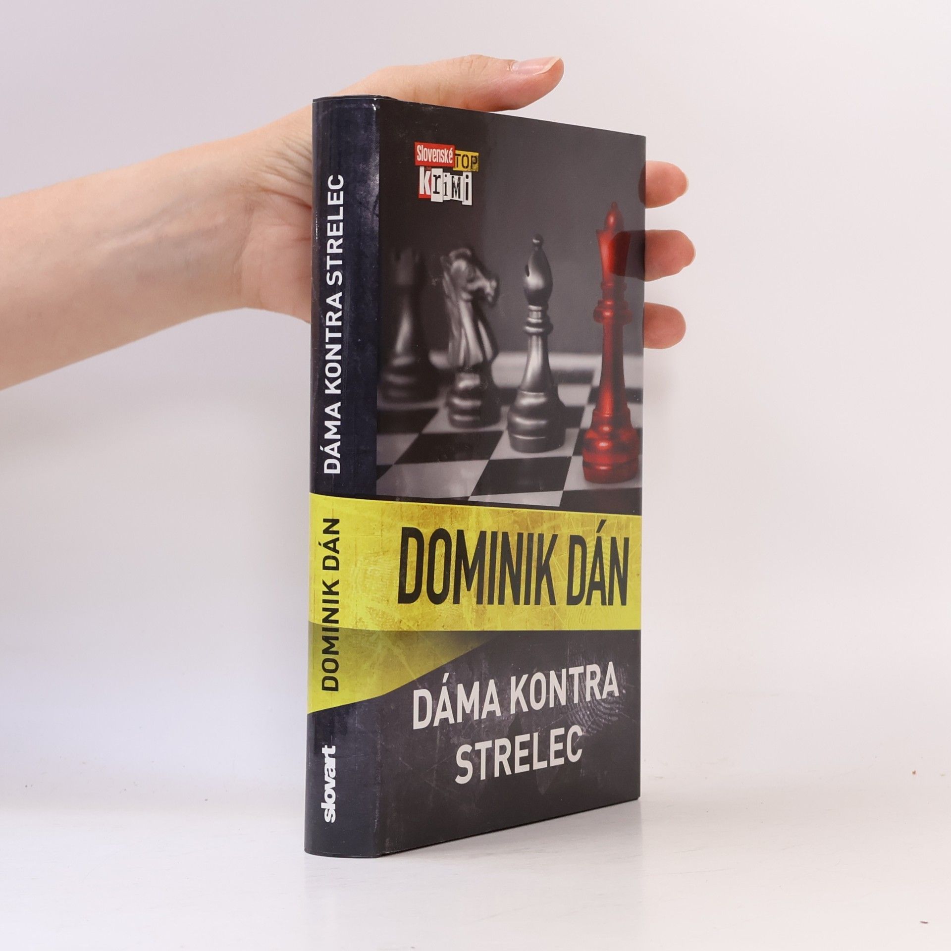 Dominik Dán Dáma kontra strelec