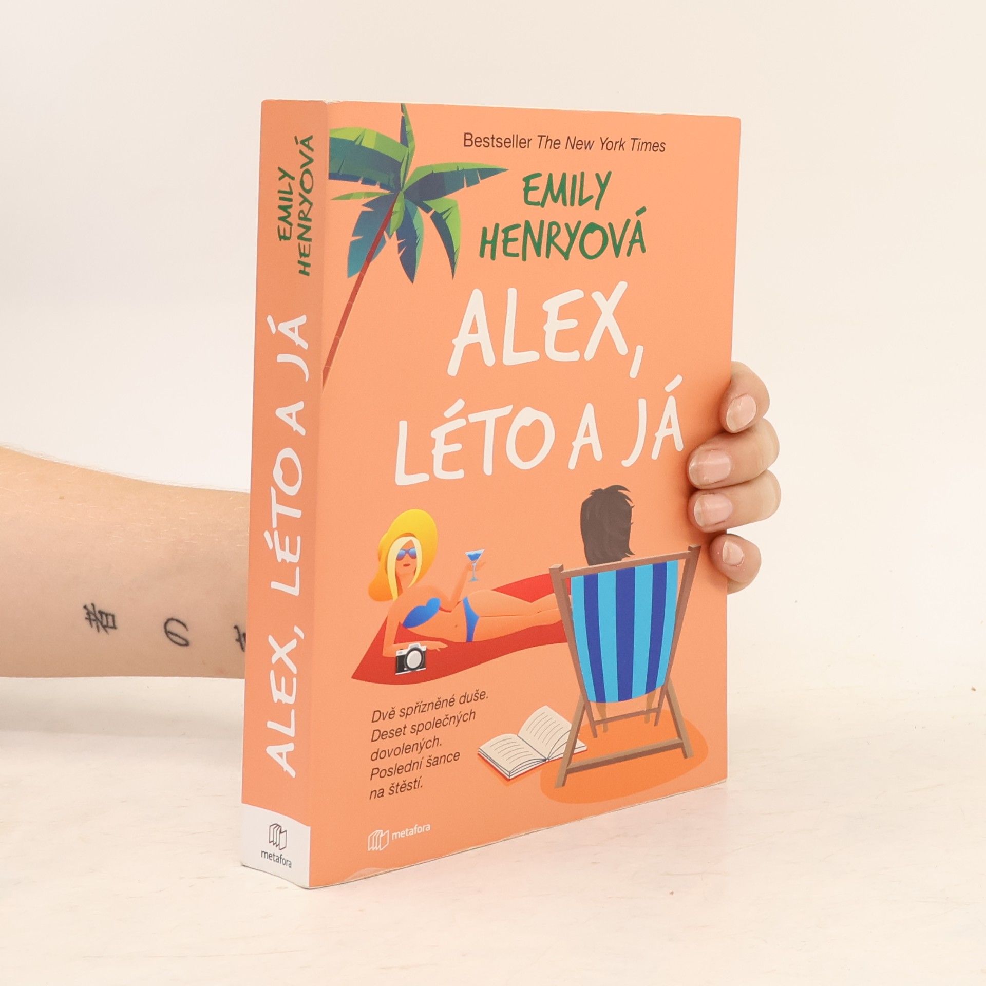 Emily Henry Alex, léto a já