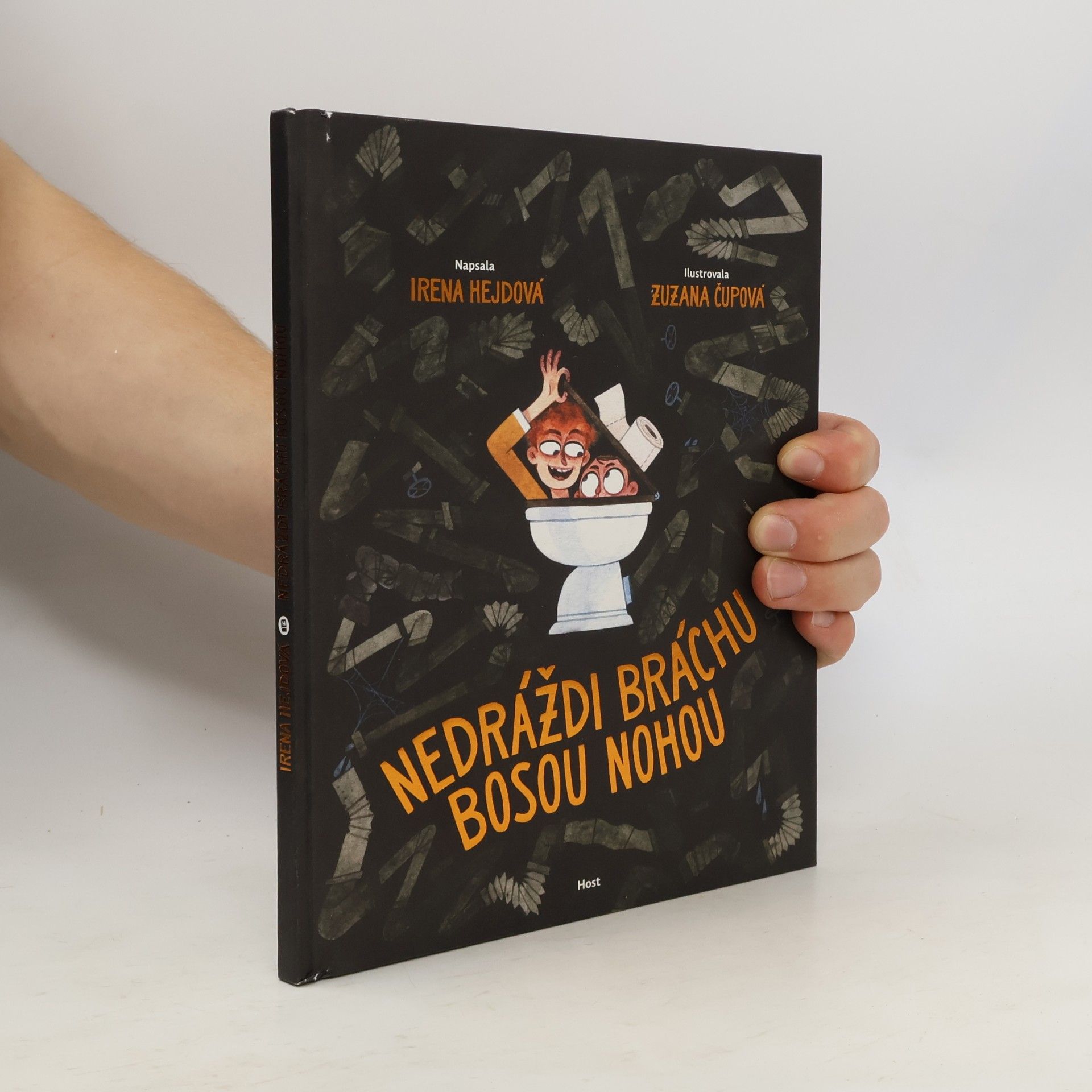 Irena Hejdová Nedráždi bráchu bosou nohou