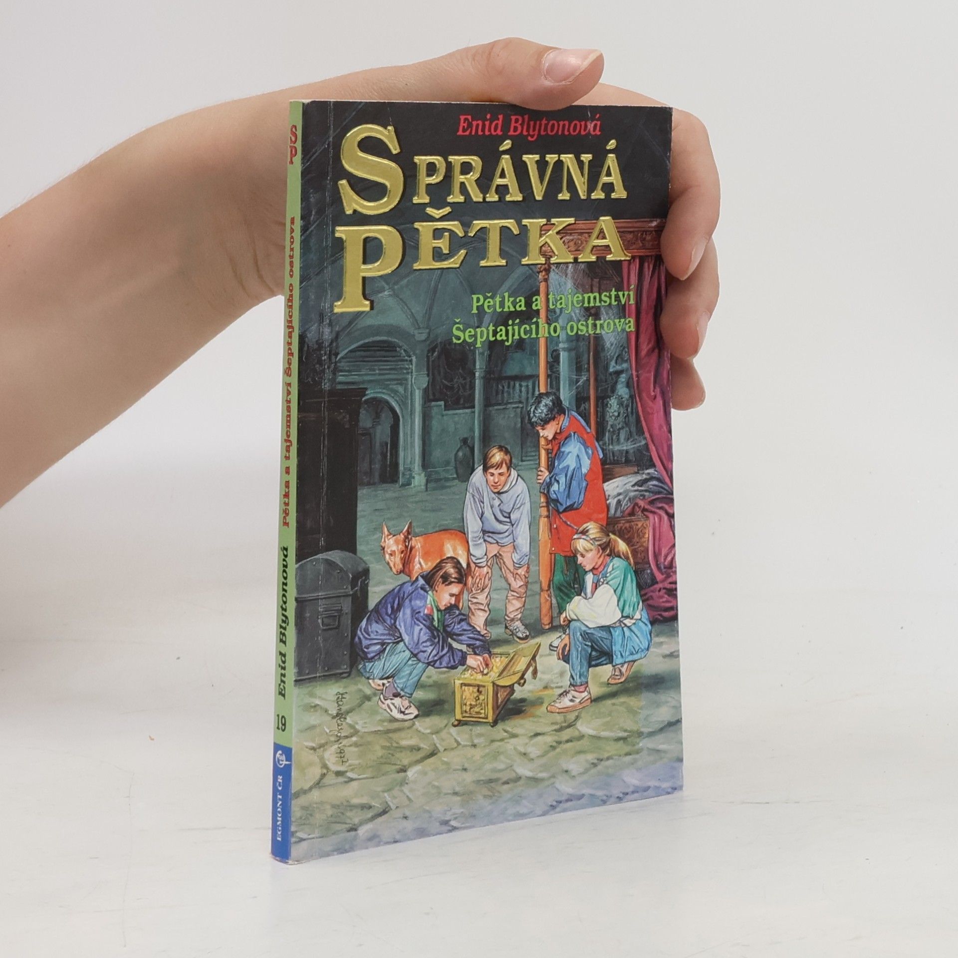 Enid Blyton Správná pětka. Pětka a tajemství Šeptajícího ostrova