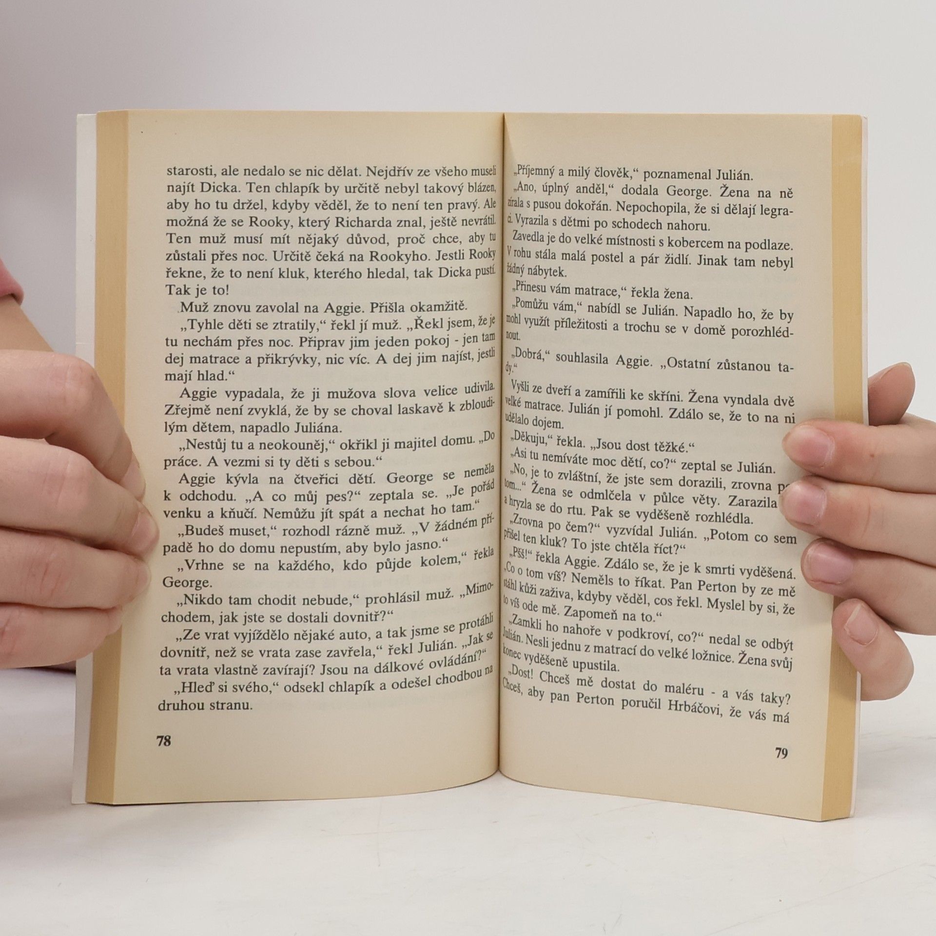Enid Blyton Správná pětka. Pětka v Sovím doupěti