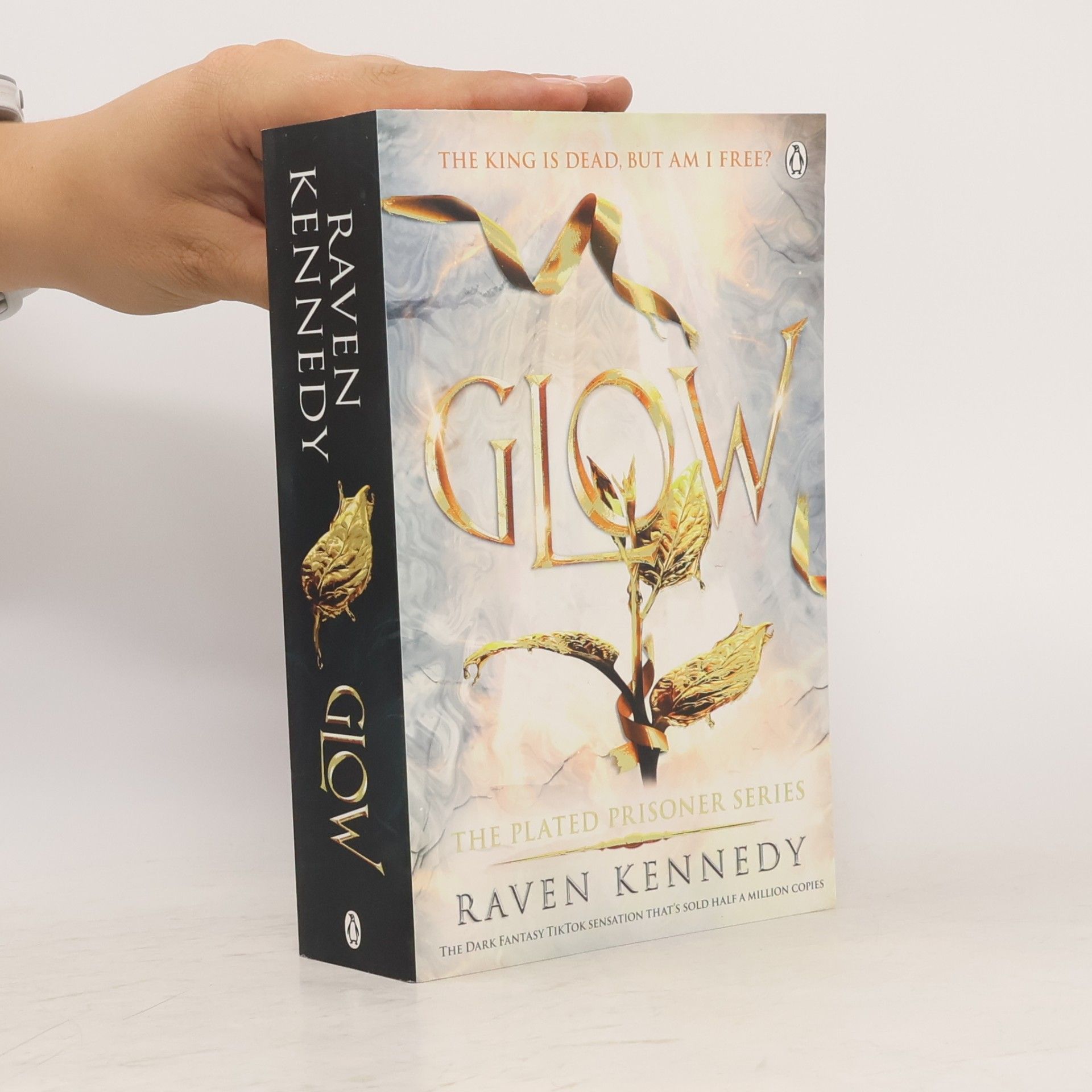 Raven Kennedy Glow