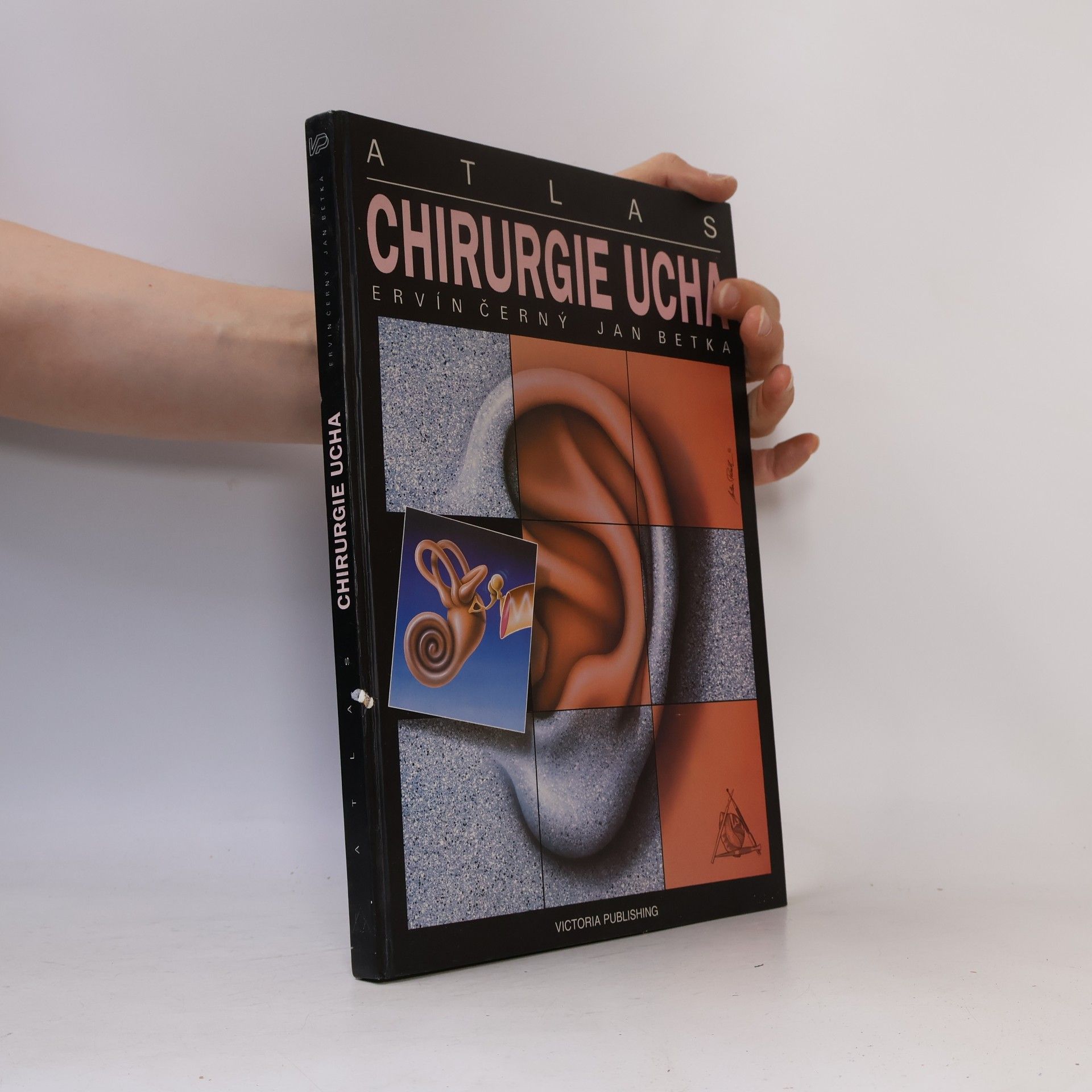 Ervín Černý Atlas chirurgie ucha