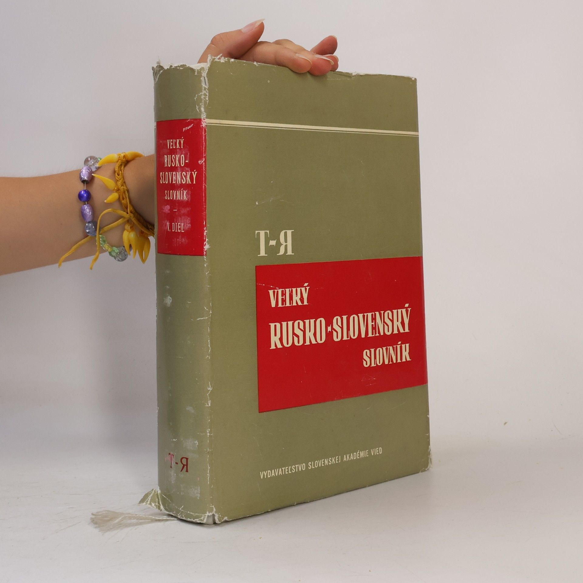 Autorenkollektiv Veľký rusko-slovenský slovník V.