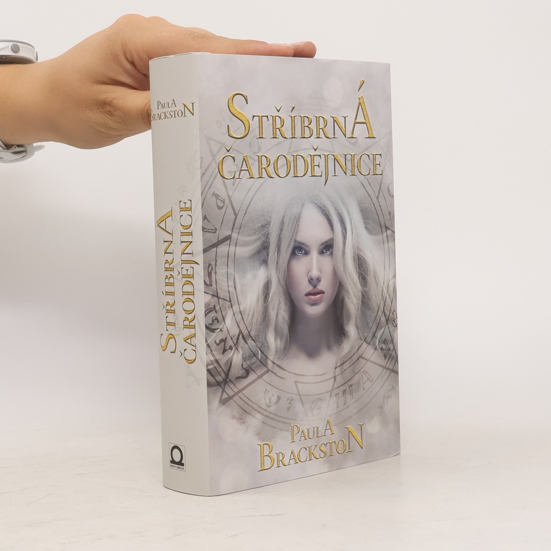 Paula Brackston Stříbrná čarodějnice