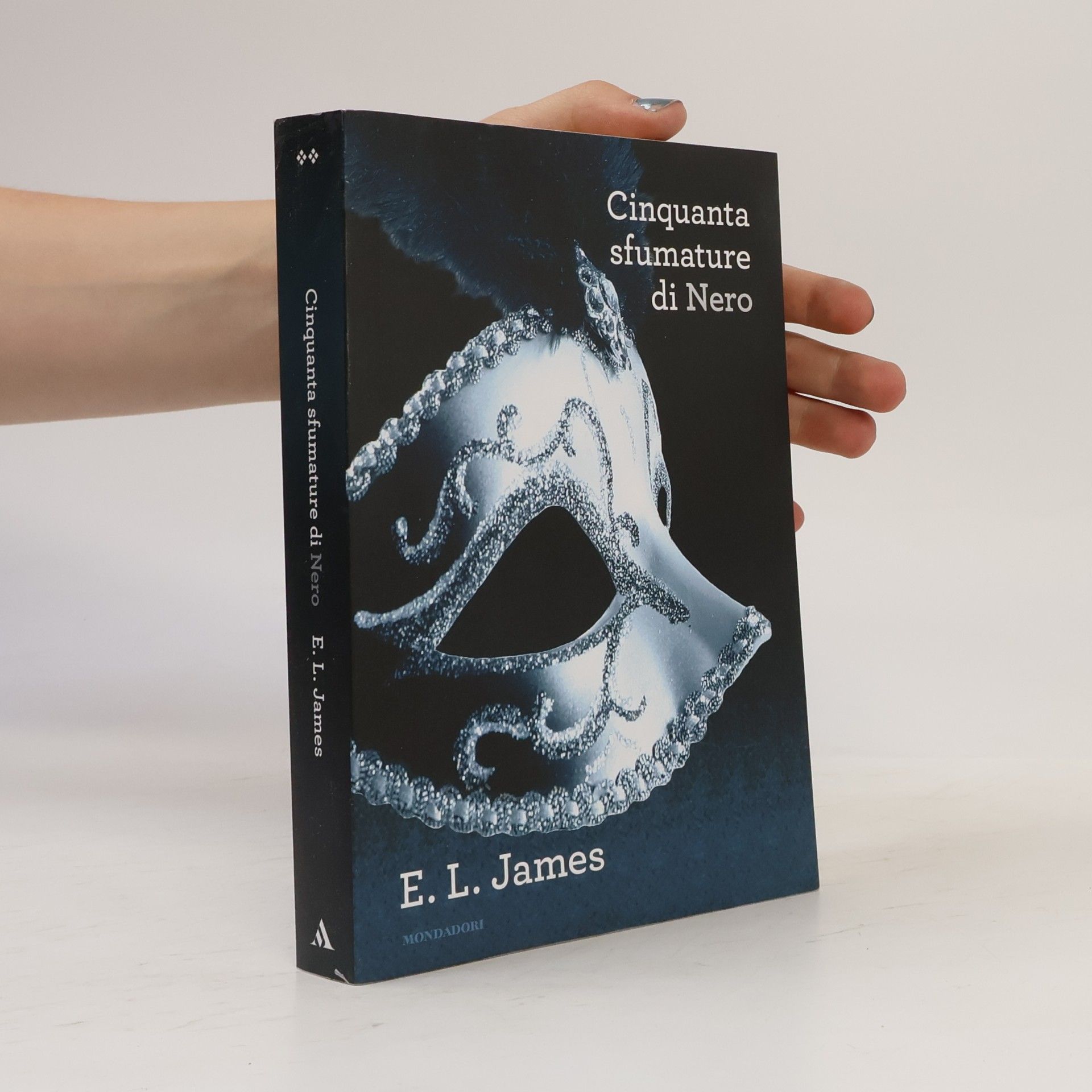 E. L. James Cinquanta sfumature di Nero