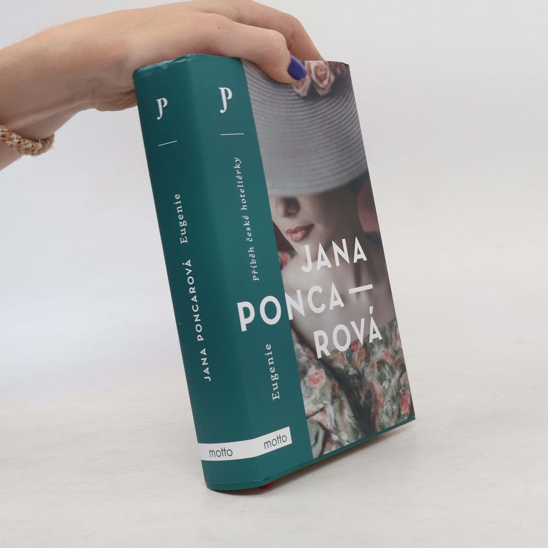 Jana Poncarová Eugenie: Příběh české hoteliérky