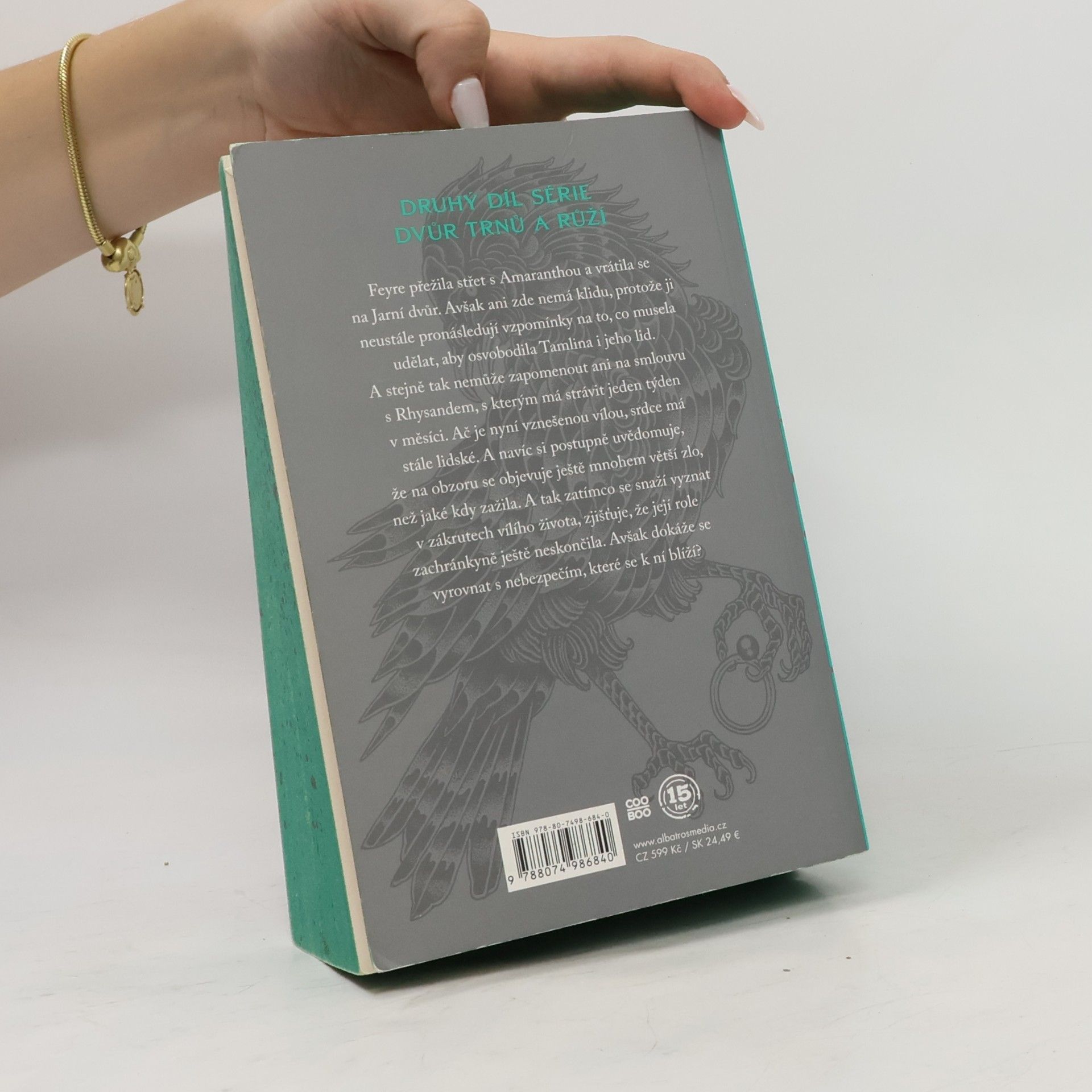 Sarah J. Maas Dvůr mlhy a hněvu
