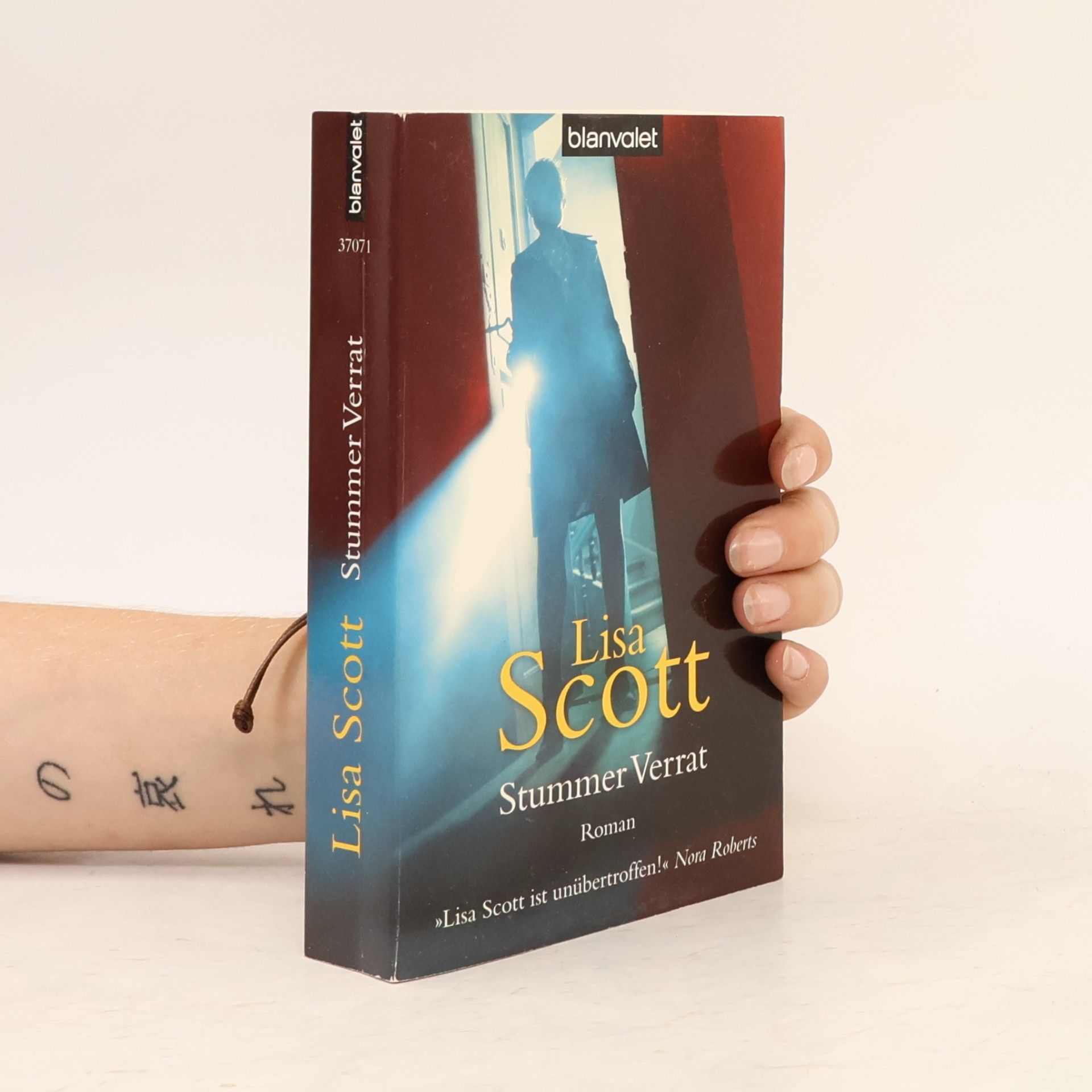 Lisa Scottoline Stummer Verrat. Roman