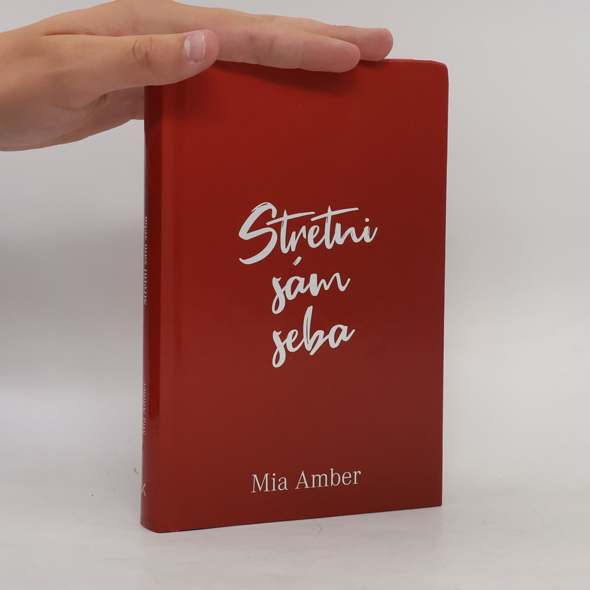 Mia Amber Stretni sám seba
