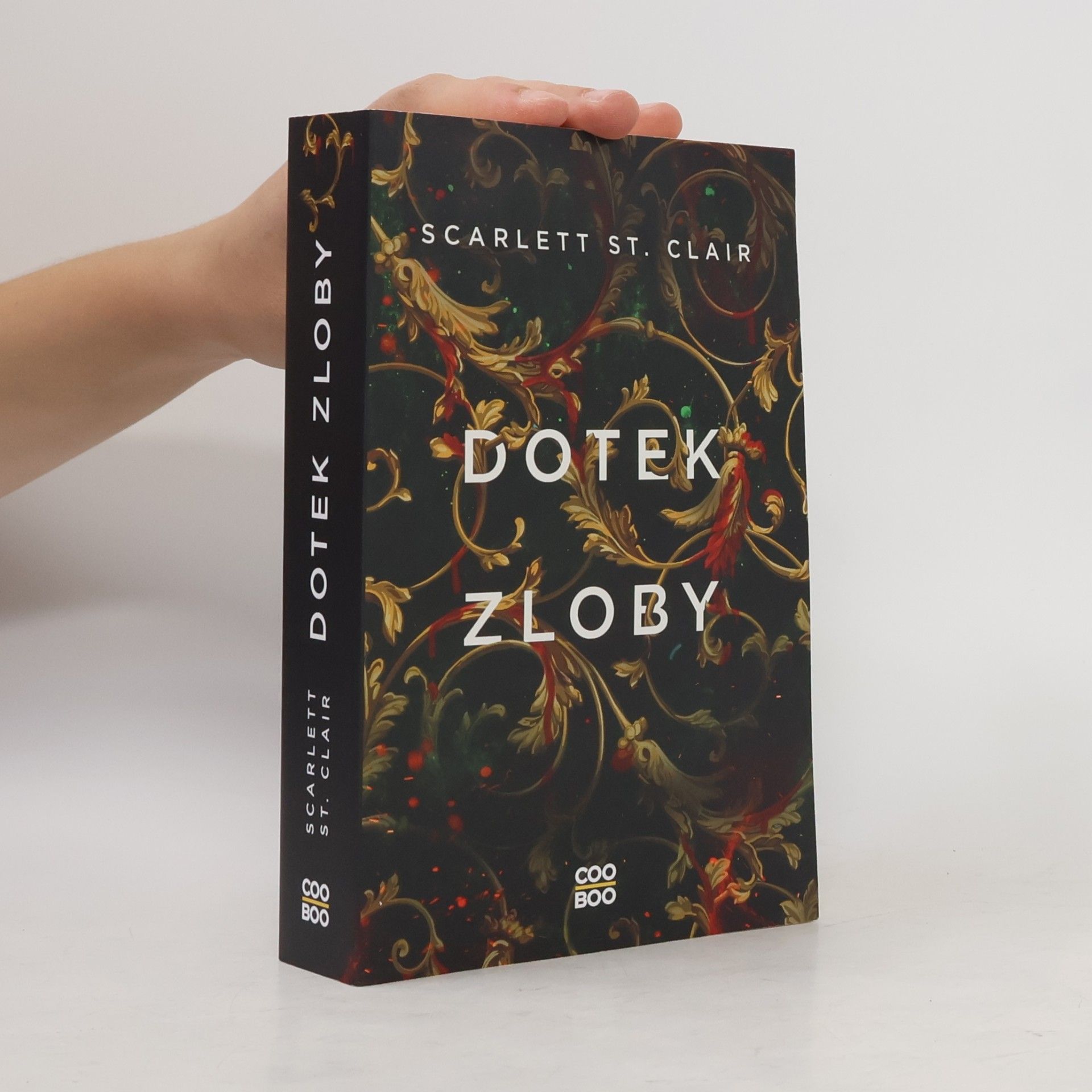 Scarlett St. Clair Dotek zloby