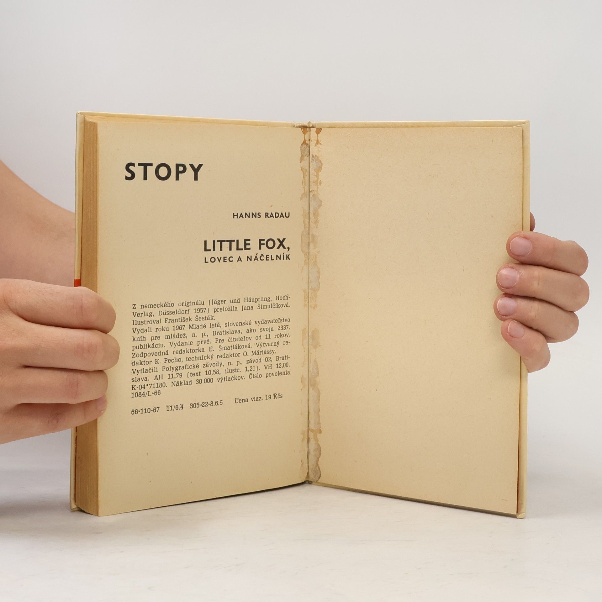 Hanns Radau Little Fox, lovec a náčelník