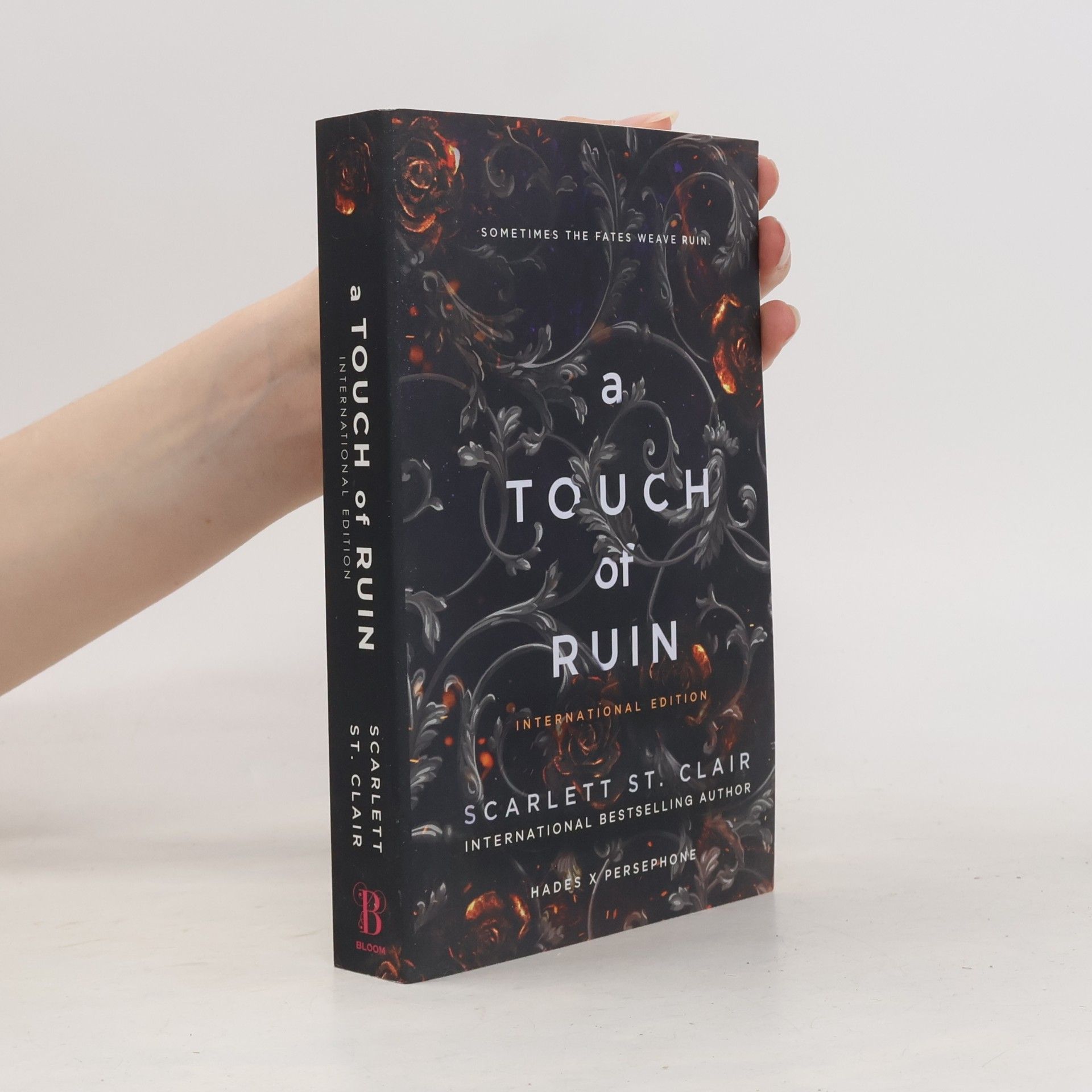 Scarlett St. Clair A Touch of Ruin