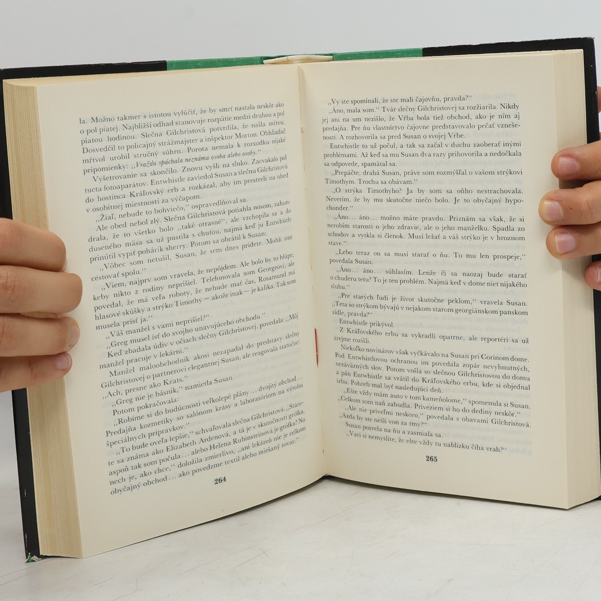 Agatha Christie Zlo pod slnkom. Po pohrebe. Mačka medzi holubmi