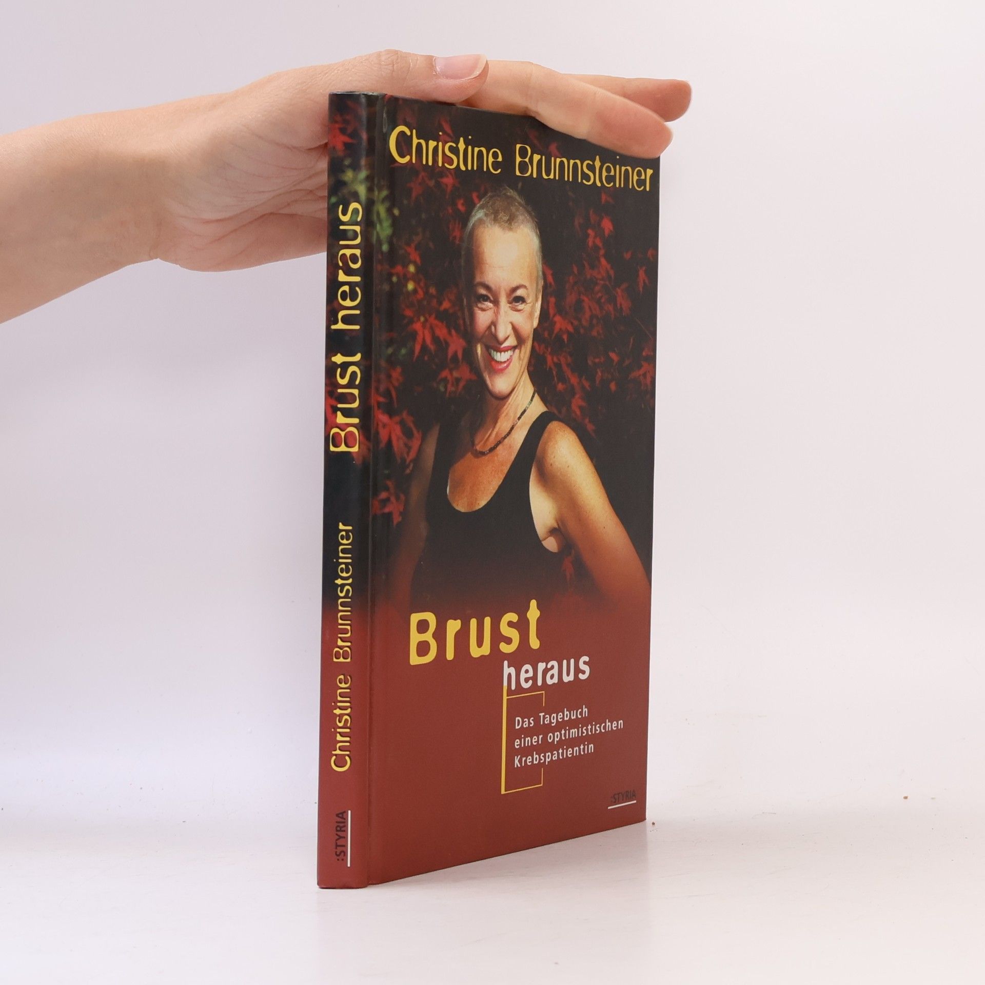 Christine Brunnsteiner Brust heraus