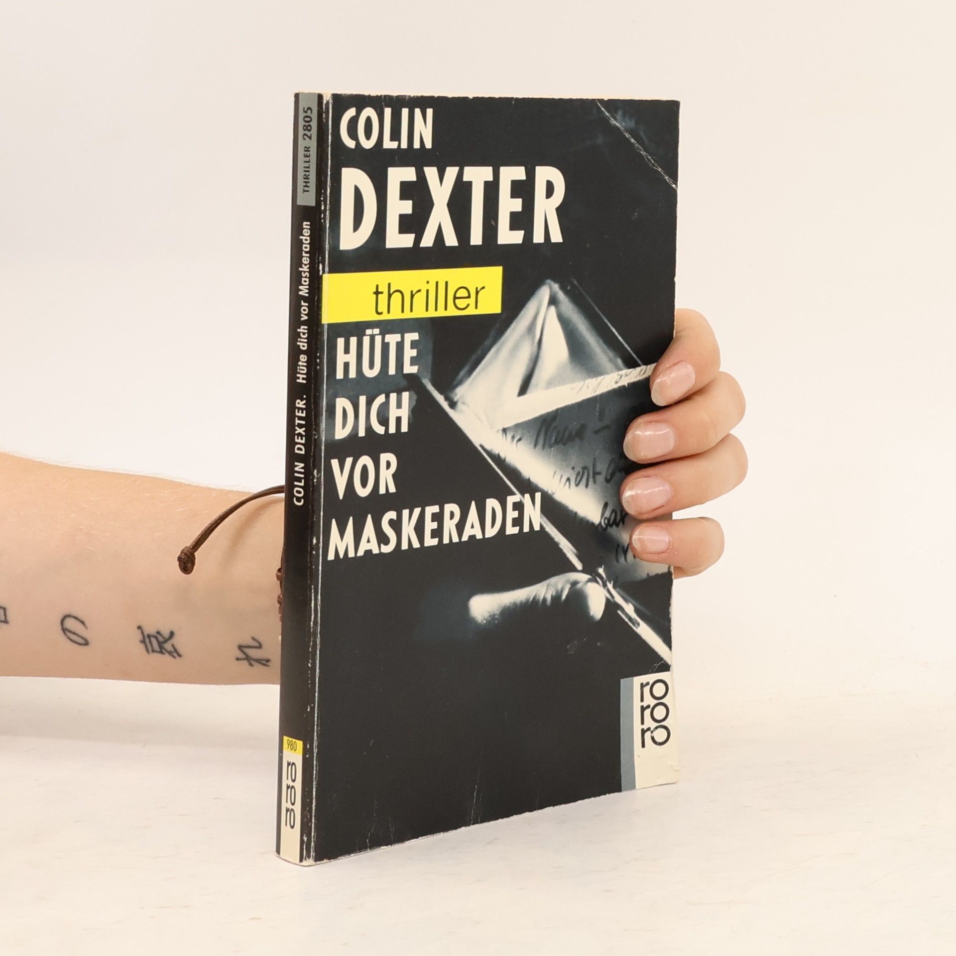 Colin Dexter Hüte dich vor Maskeraden