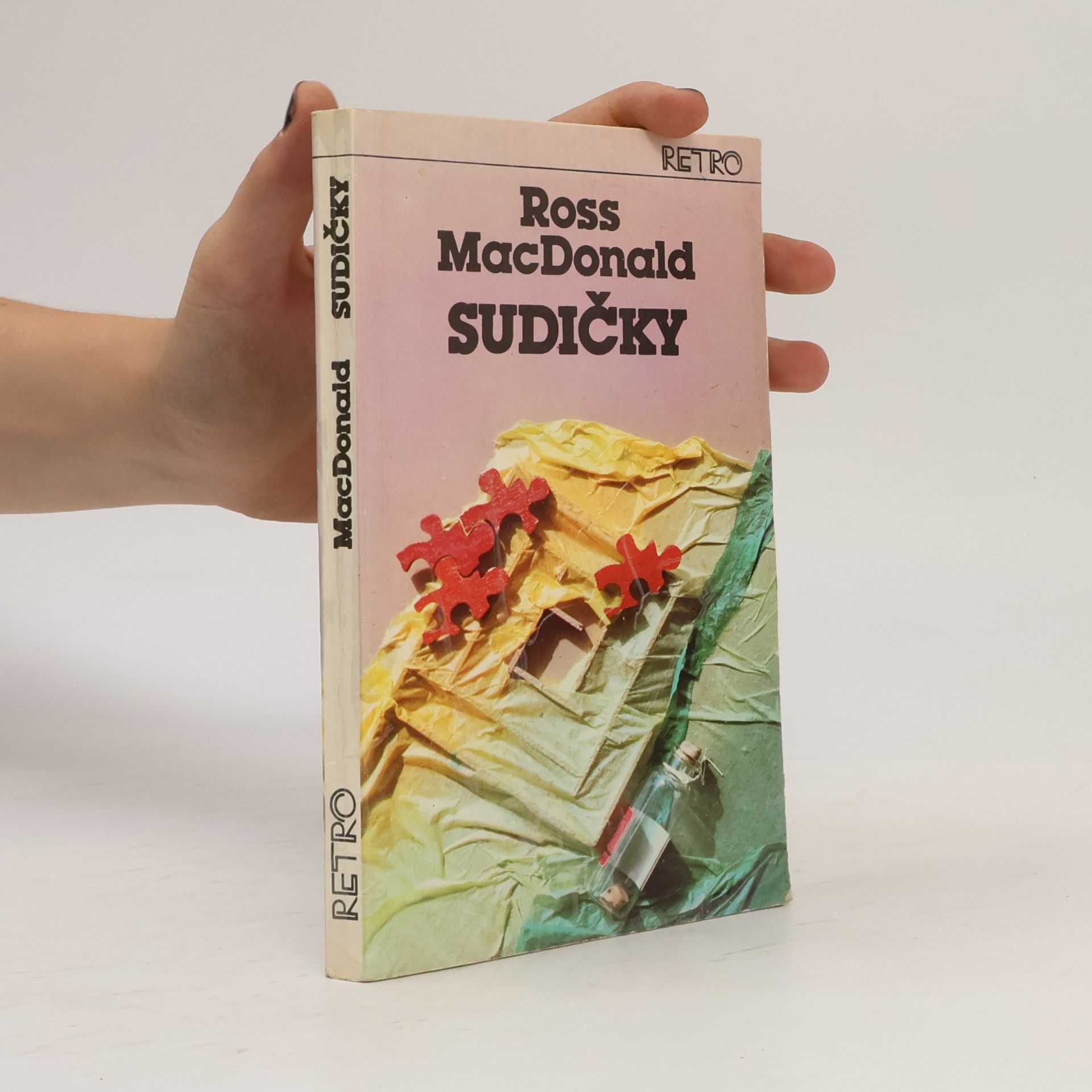 Ross Macdonald Sudičky