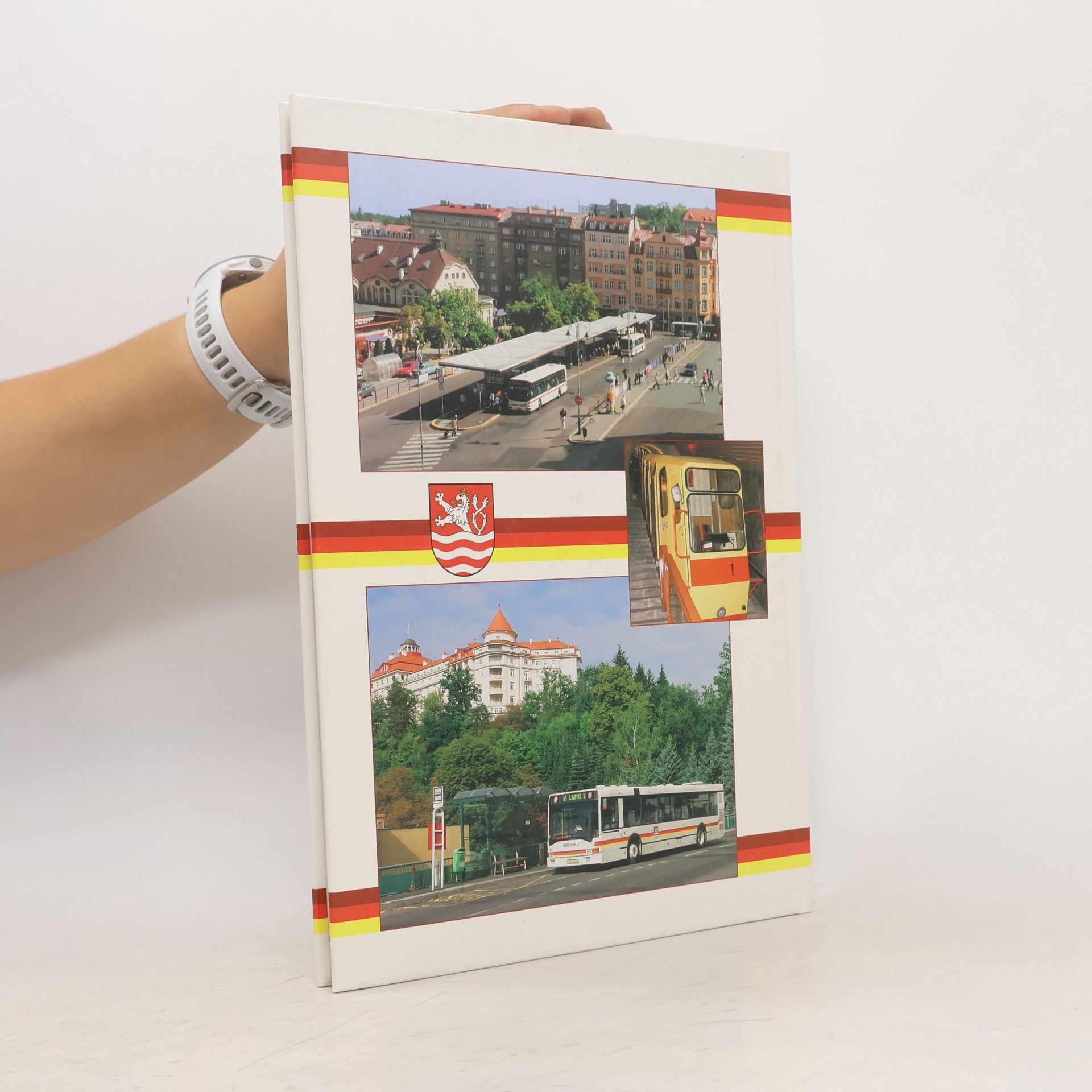 Collectif d'auteurs Půlstoletí ve službách města 1954-2004