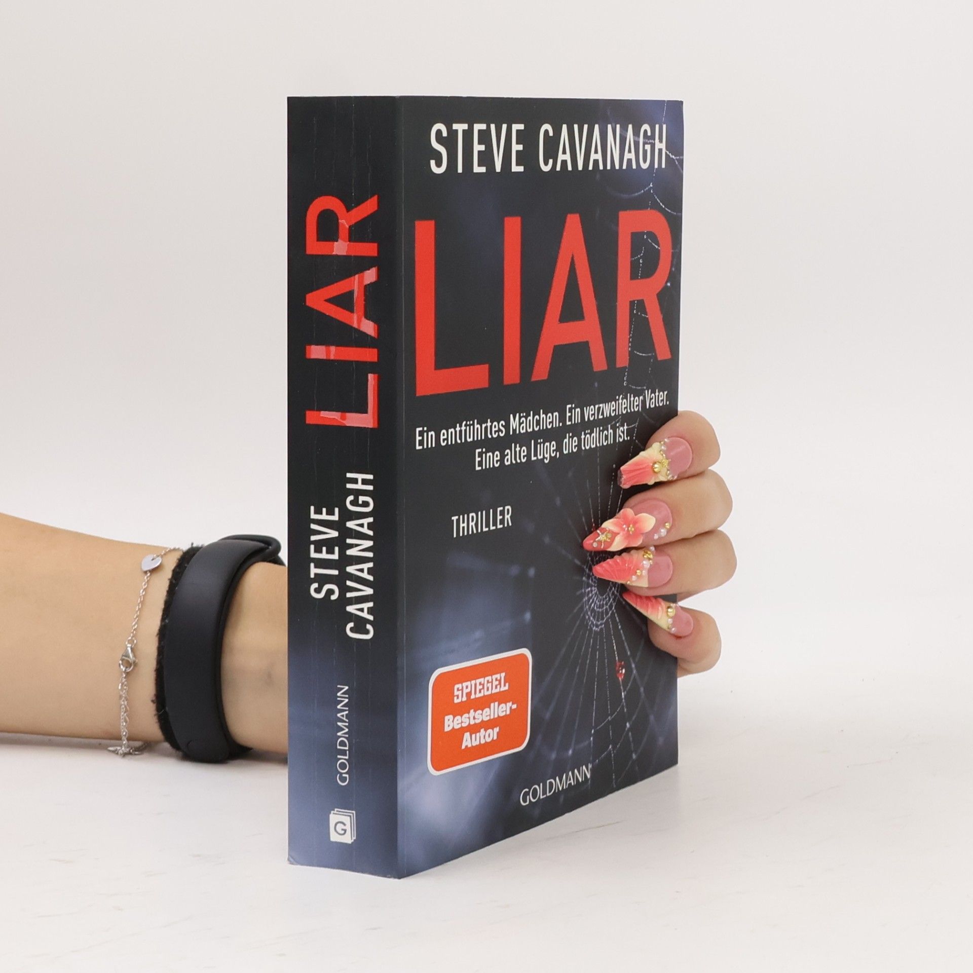 Steve Cavanagh Liar