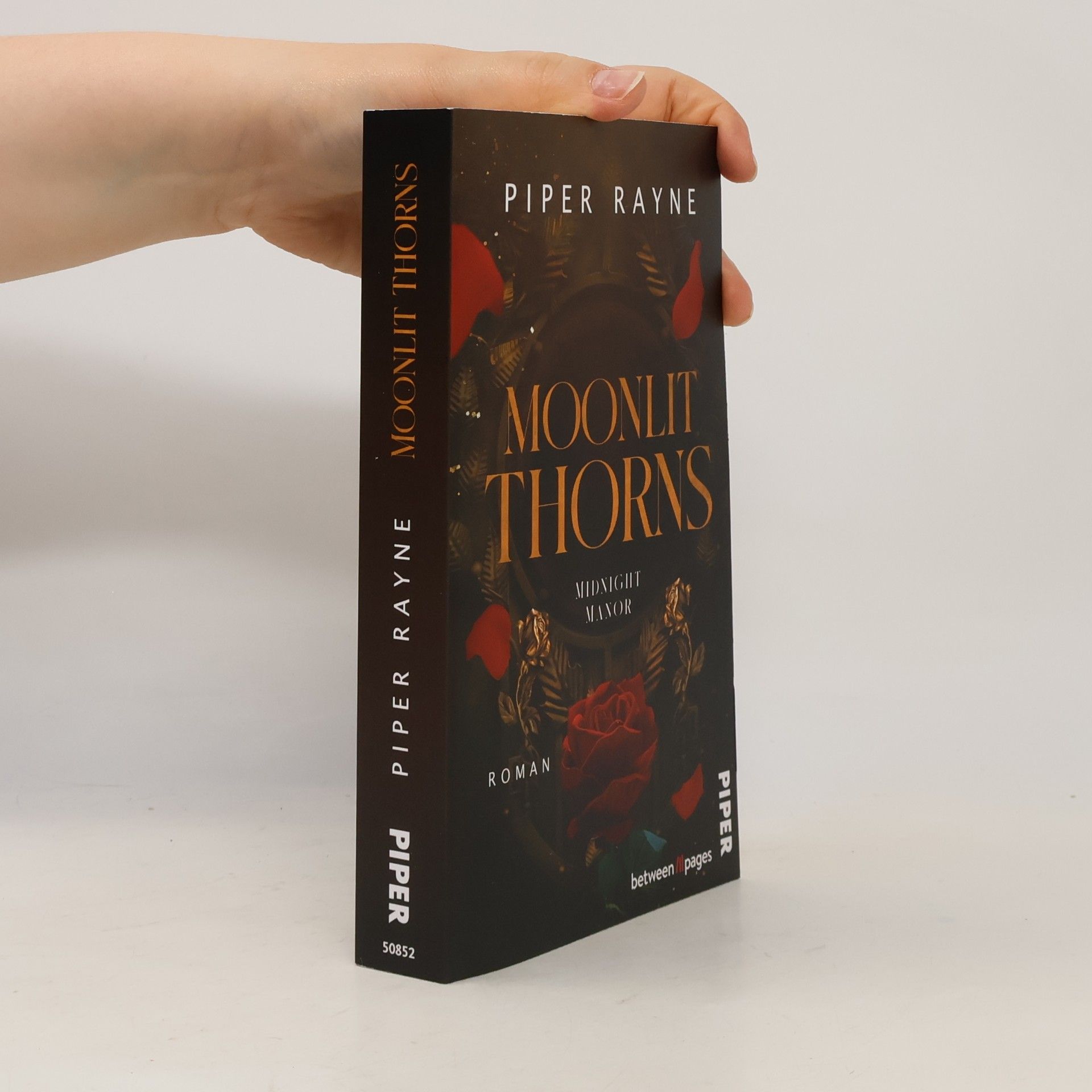 Piper Rayne Midnight Manor - 1: Moonlit Thorns