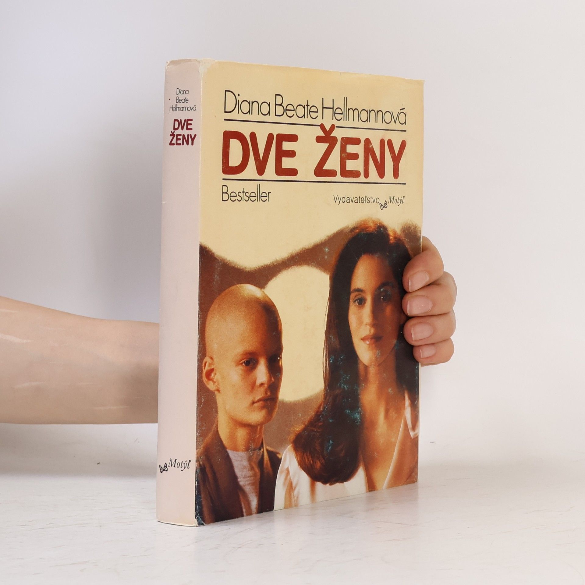 Diana Beate Hellmann Dve ženy