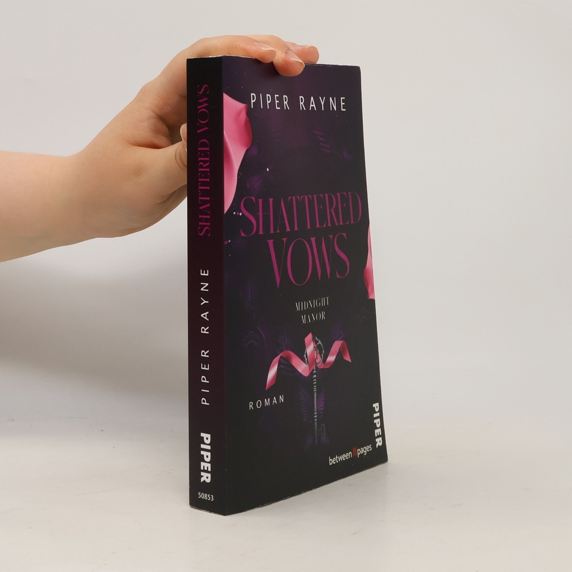 Piper Rayne Midnight Manor - 2: Shattered Vows