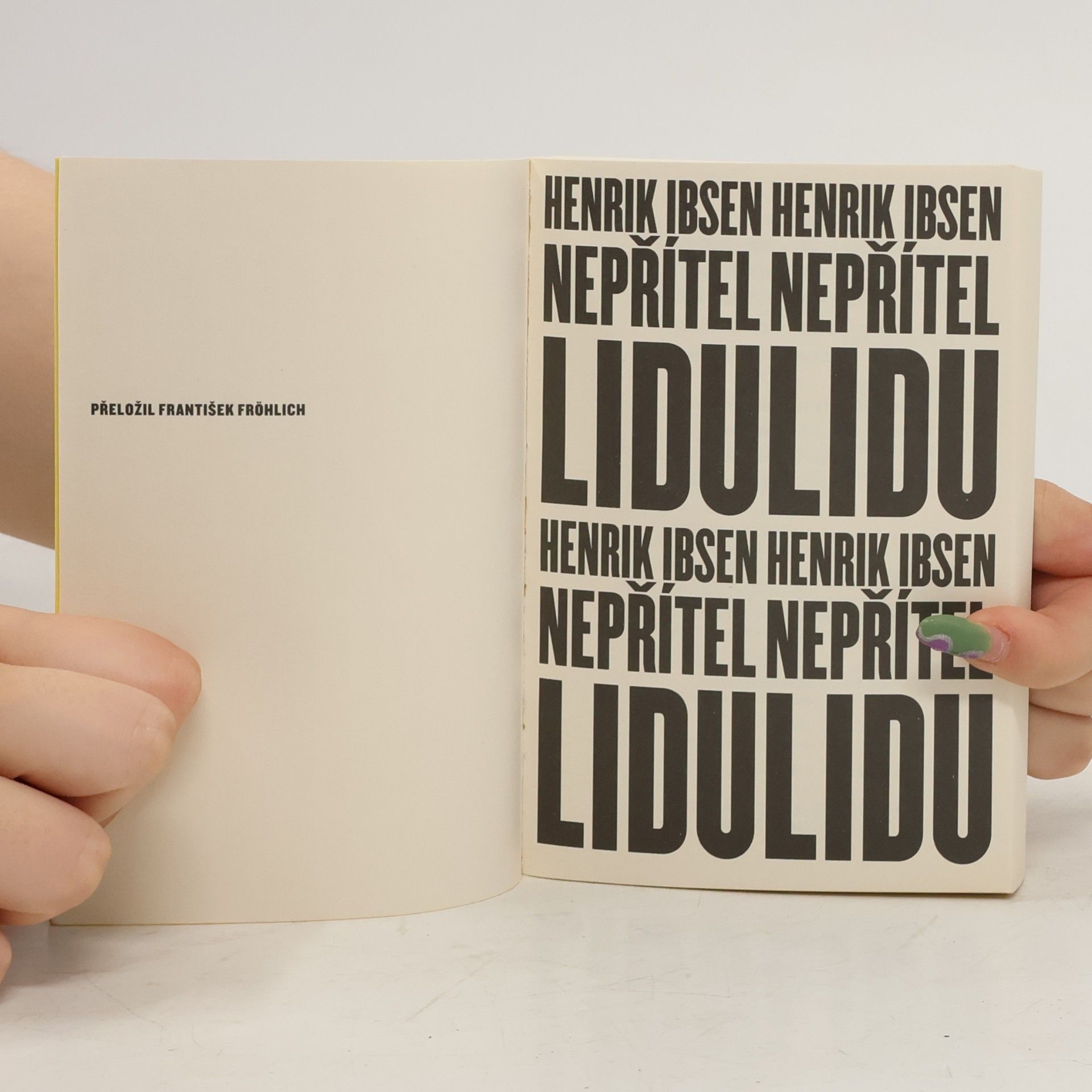 Iva Klestilová Nepřítel lidu