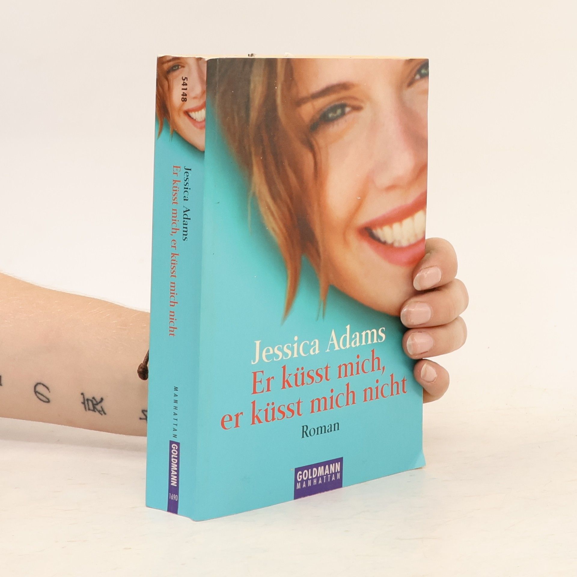 Jessica Adams Er küsst mich, er küsst mich nicht