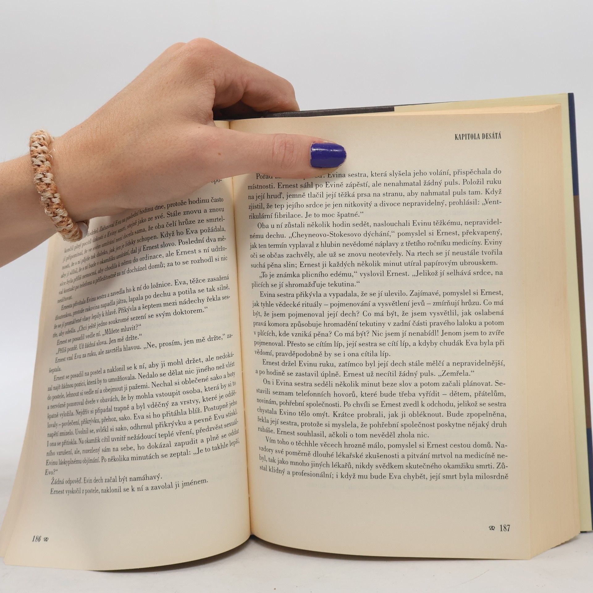 Irvin Yalom Lži na pohovce