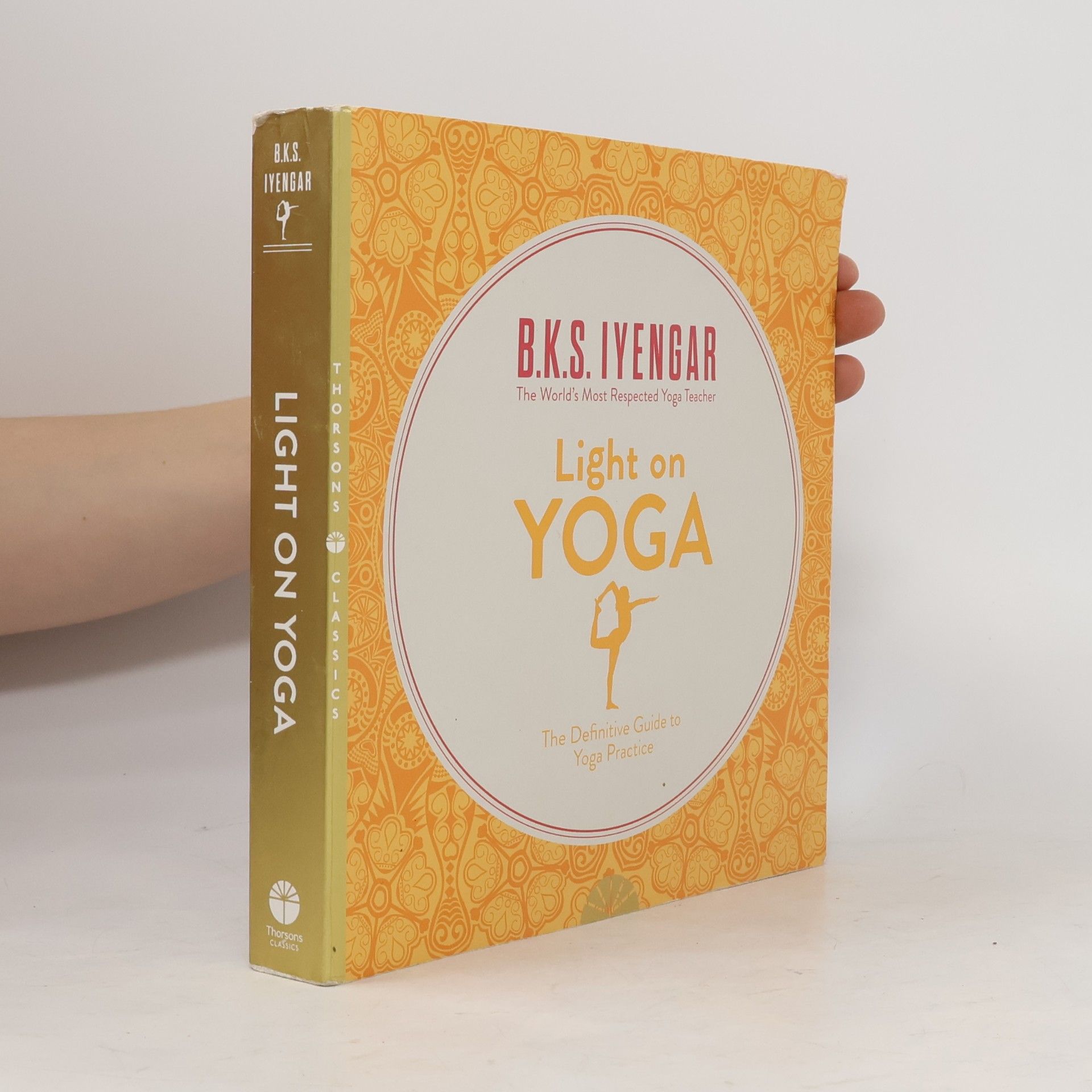 B. K. S. Iyengar Light on yoga