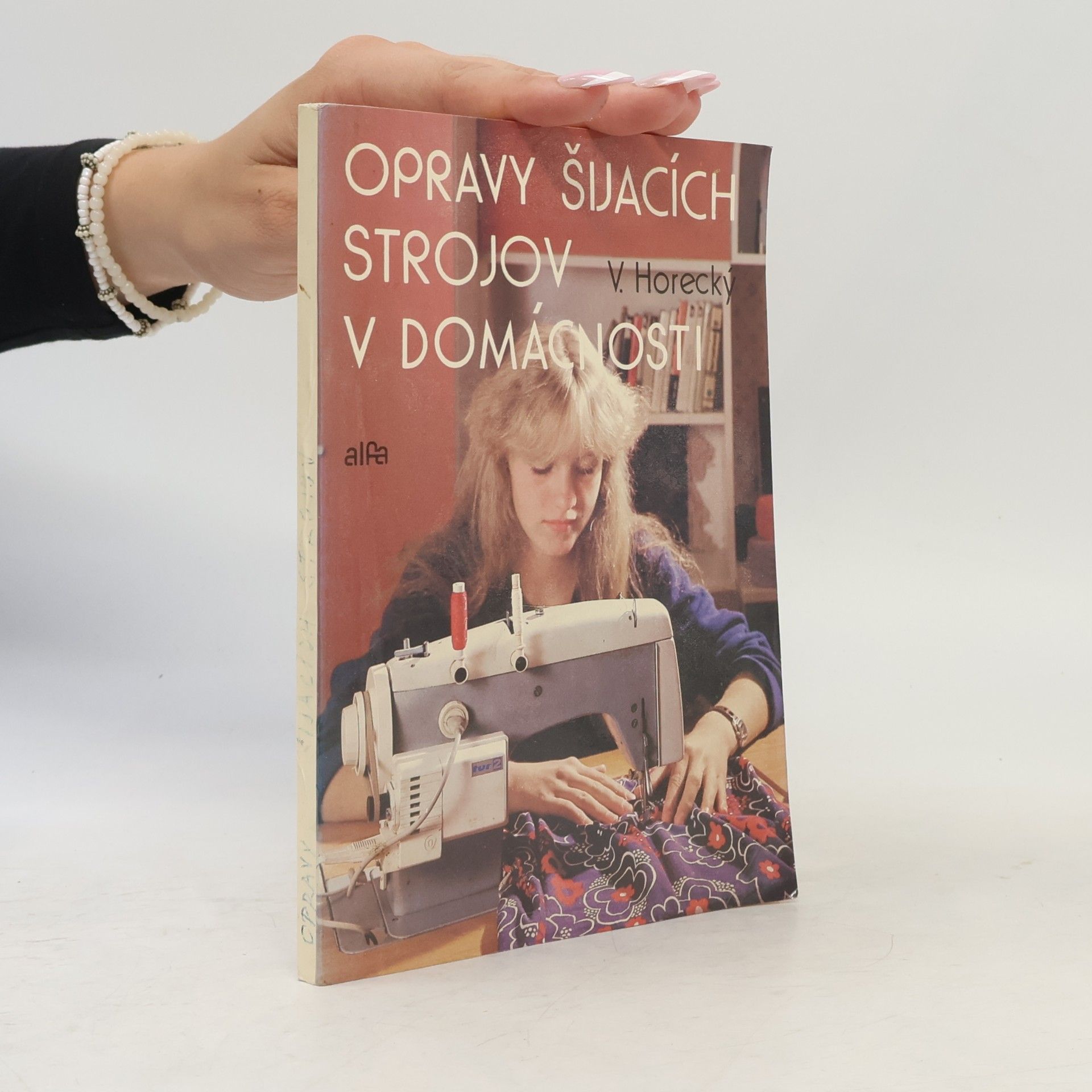 Vladimír Pohorecký Opravy šijacích strojov v domácnosti