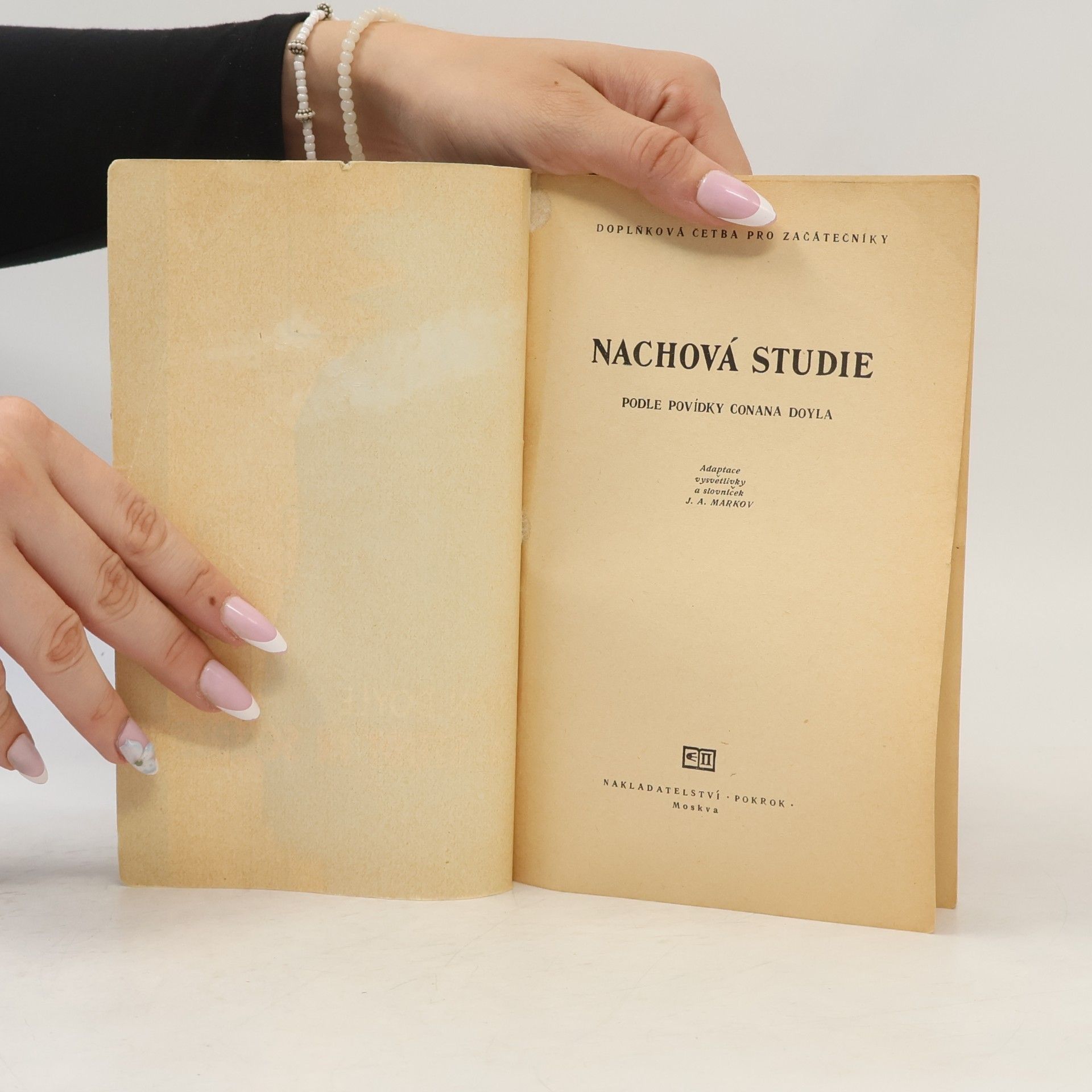 Arthur Conan Doyle A Study in Scarlet. Nachová studie