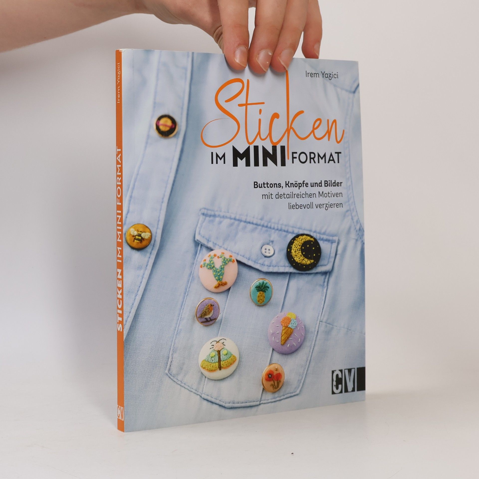 Irem Yazici Sticken im Mini-Format