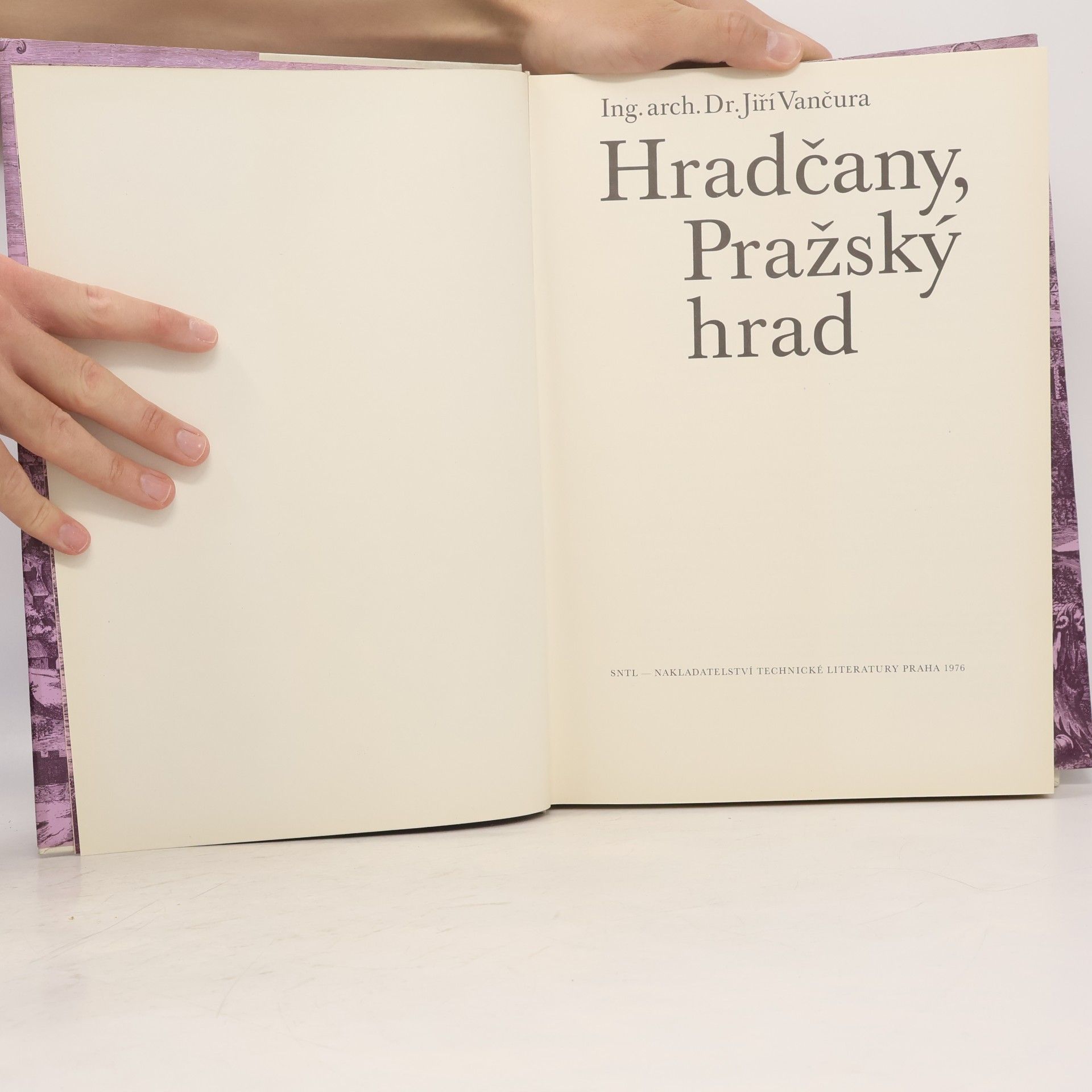 Jiří Vančura Hradčany. Pražský hrad