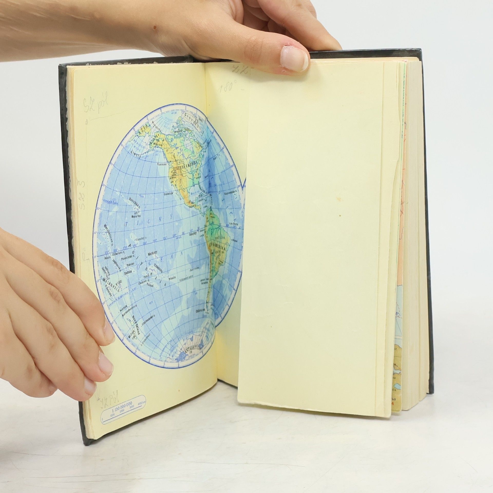 Kolektiv autorů Vreckový atlas sveta