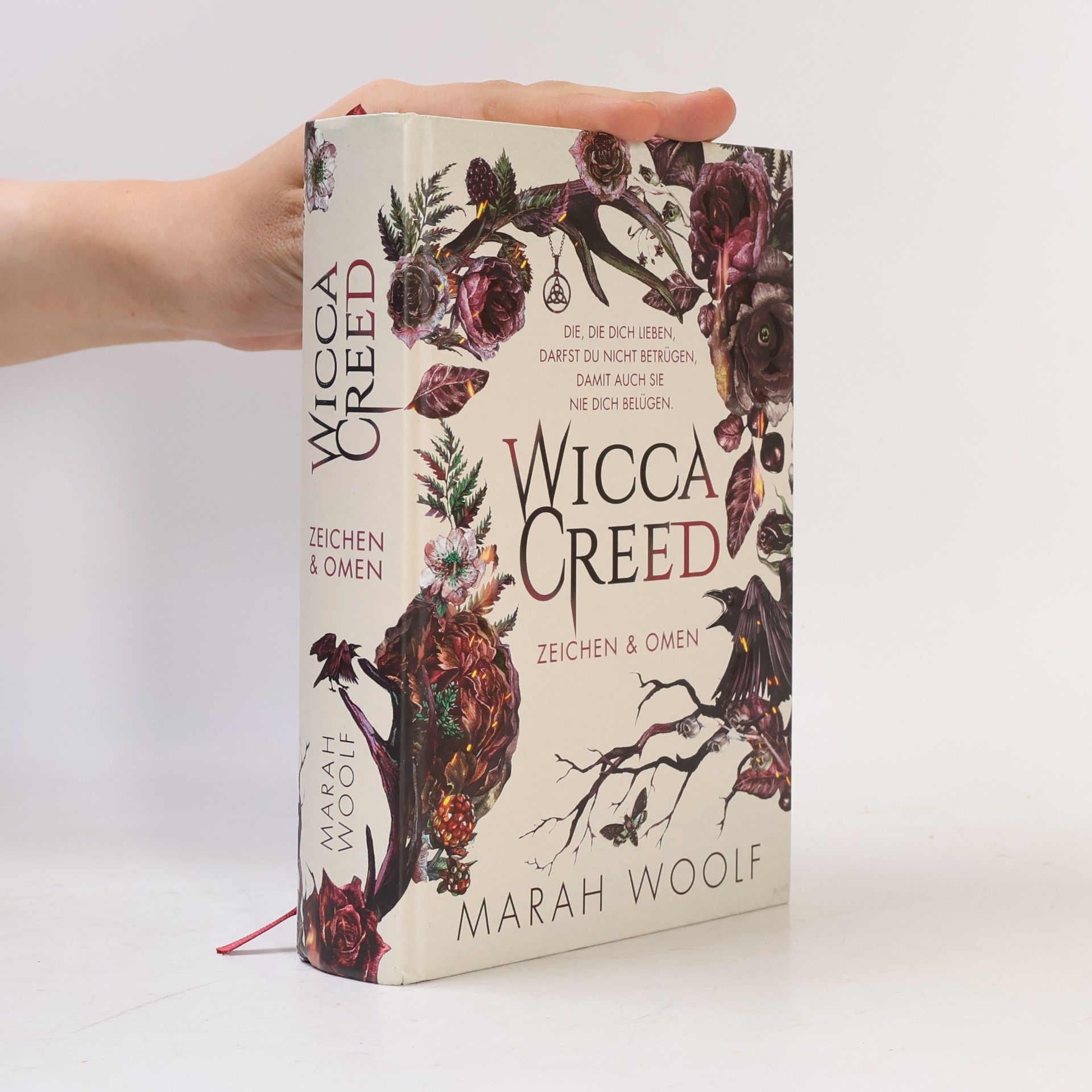 Marah Woolf WiccaCreed. Zeichen & Omen