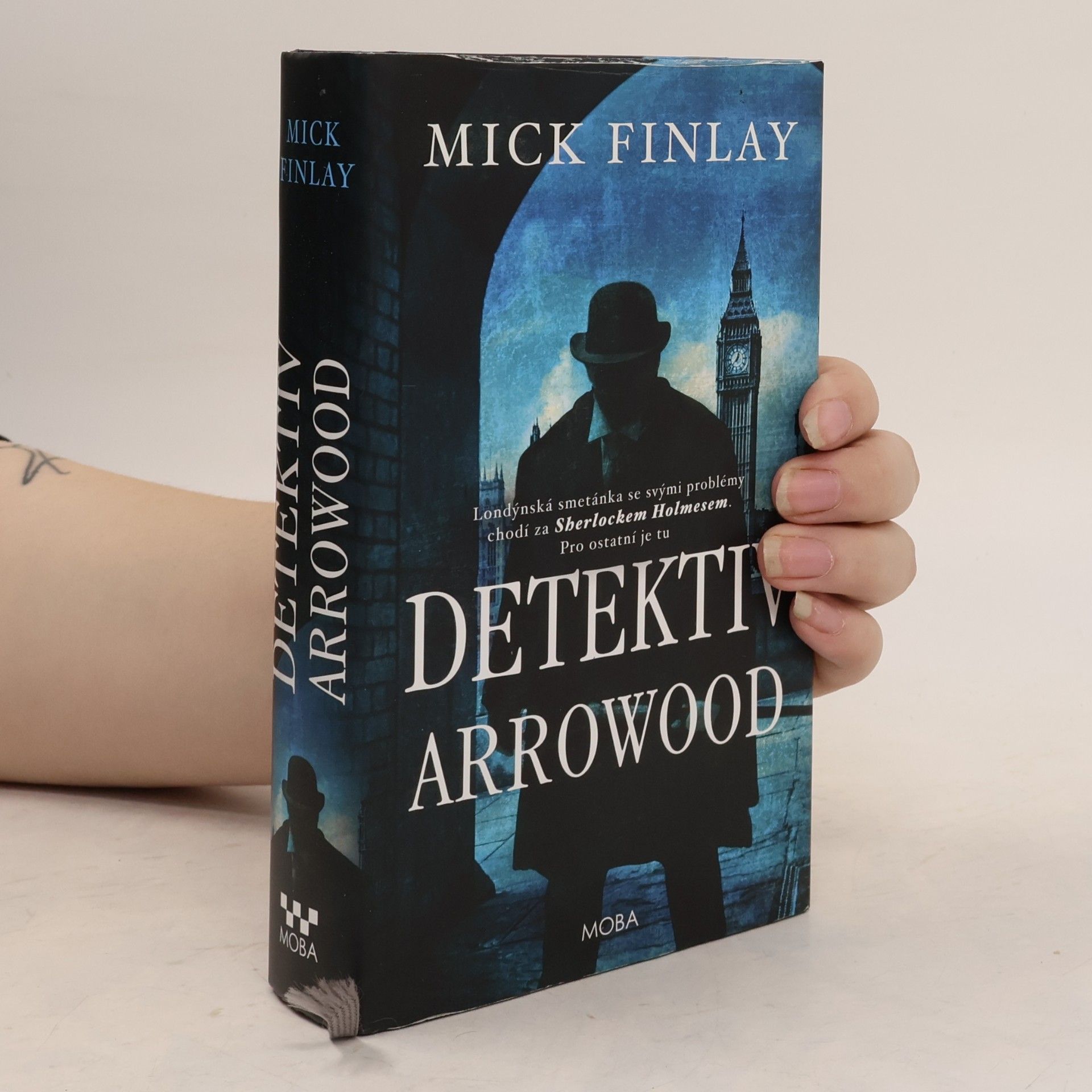 Mick Finlay Detektiv Arrowood